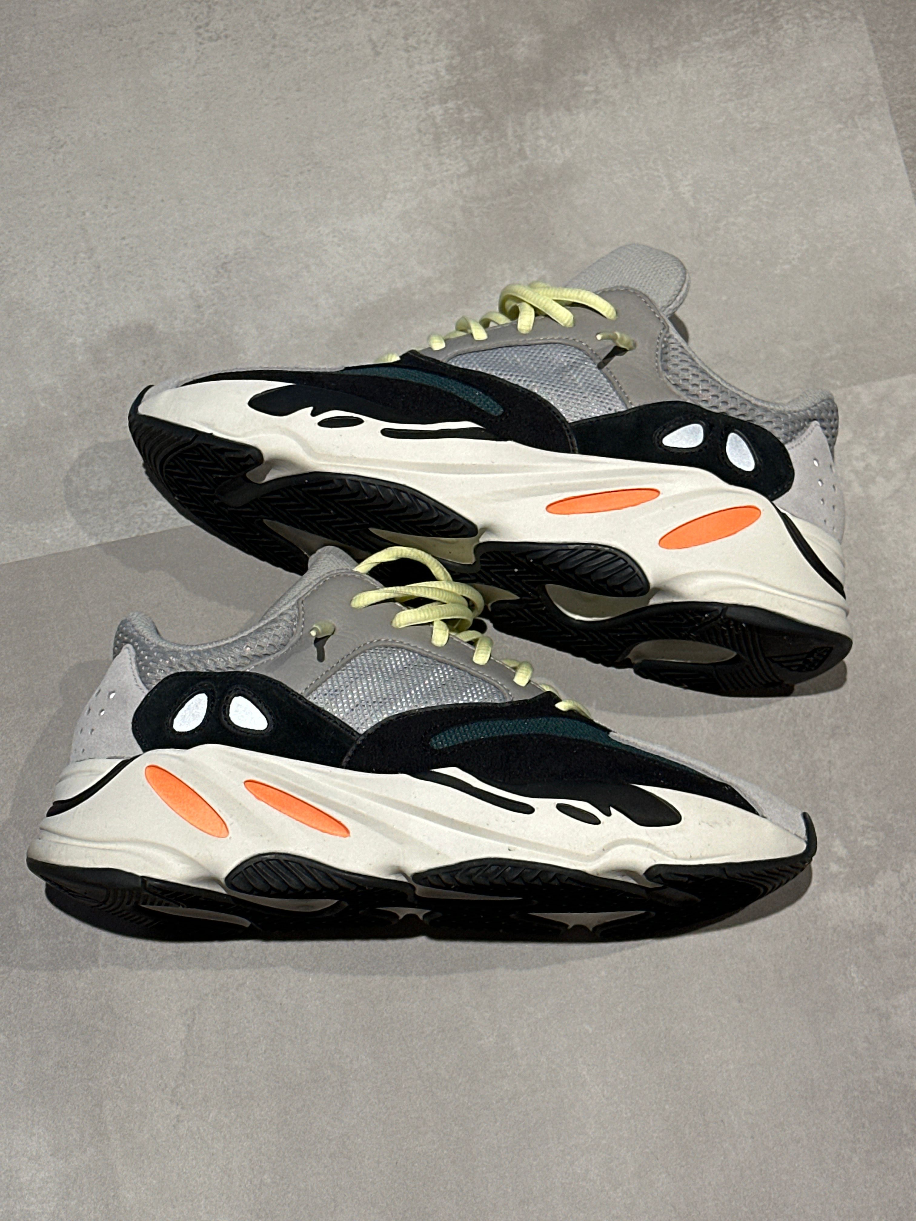 adidas YEEZY Boost 700 "Wave Runner"