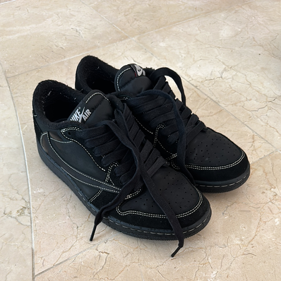 Travis Scott × Nike Air Jordan 1 Low OG SP "Black Phantom"