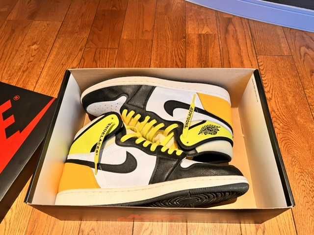 Nike Air Jordan 1 High OG "Volt Gold"
