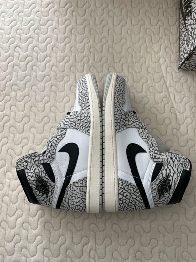 Nike Air Jordan 1 High OG "White Cement/Safari"