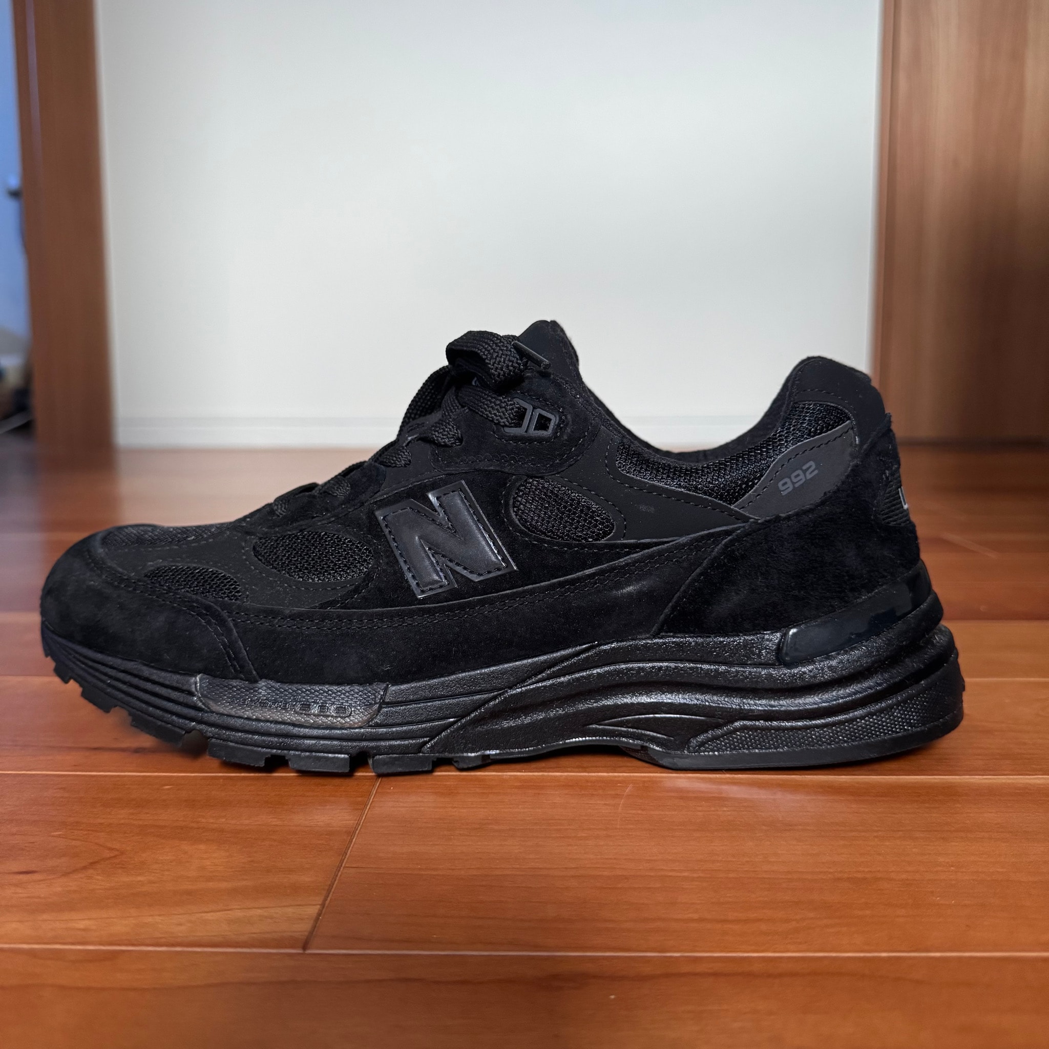 New Balance 992 "Triple Black" (2025/2026)