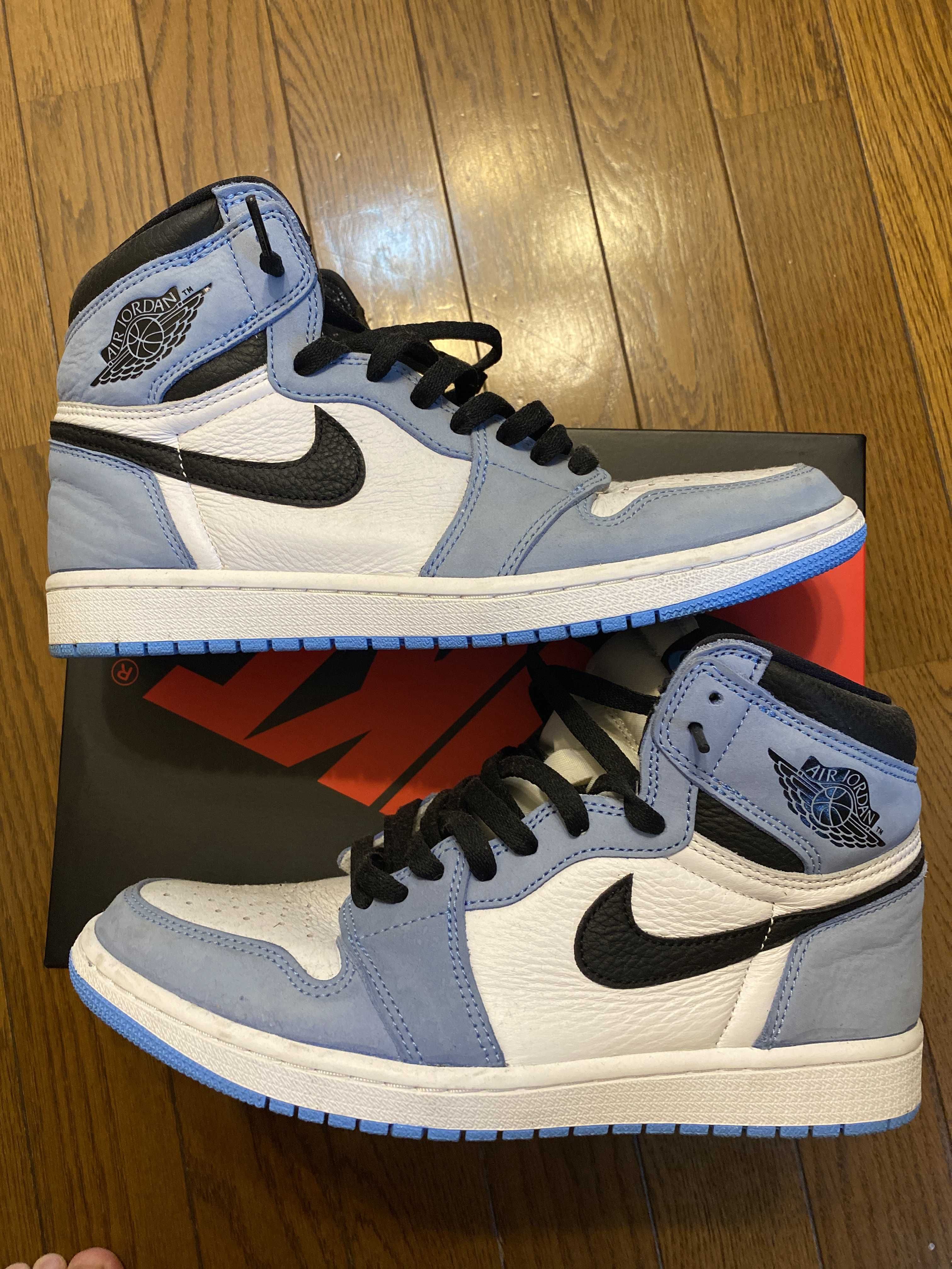 Nike Air Jordan 1 High OG "University Blue"