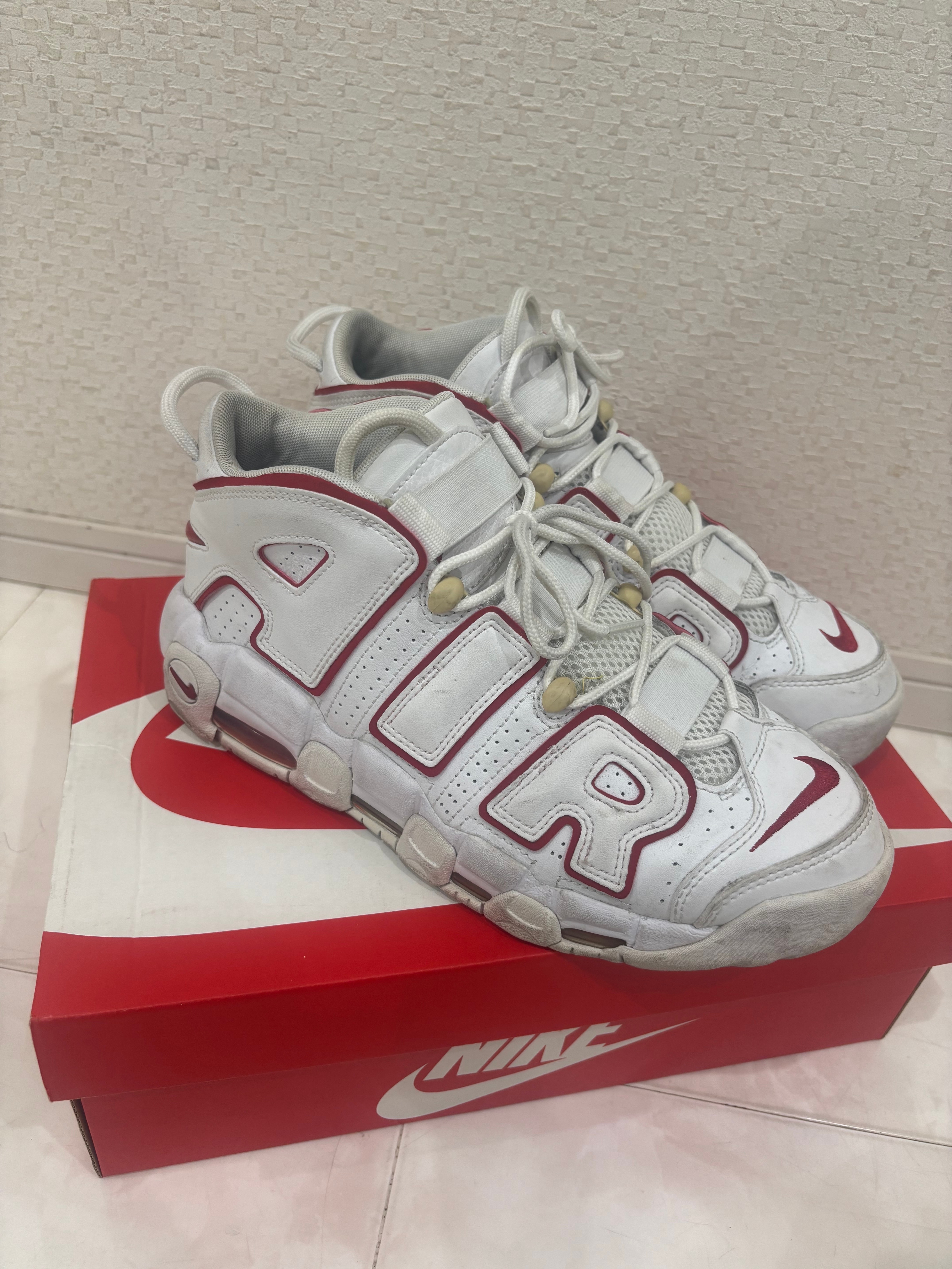 NIKE AIR MORE UPTEMPO "WHITE/VARSITY RED" (2021)