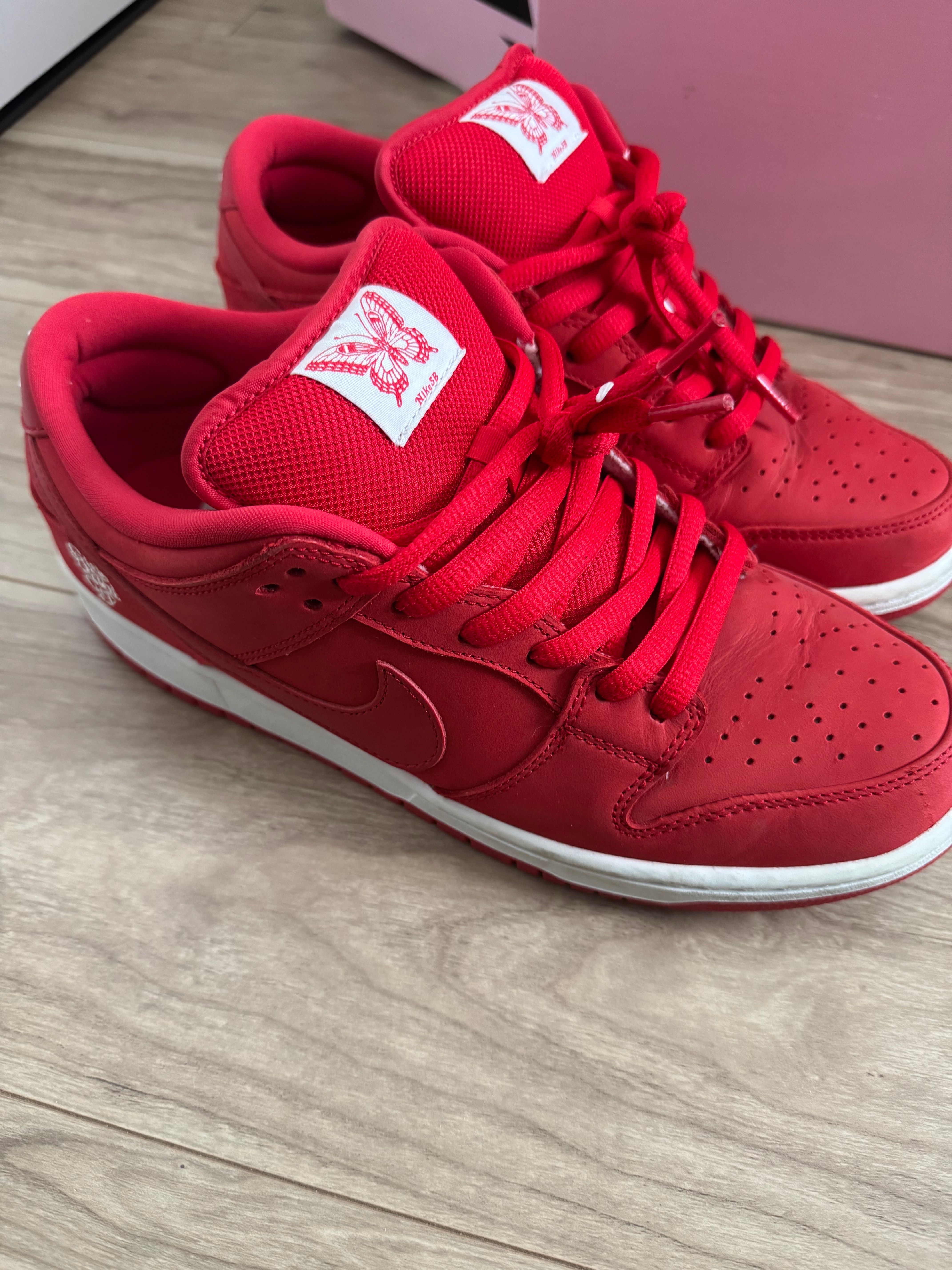 Girls Don't Cry × Nike SB Dunk Low Pro QS "Red" / VERDY
