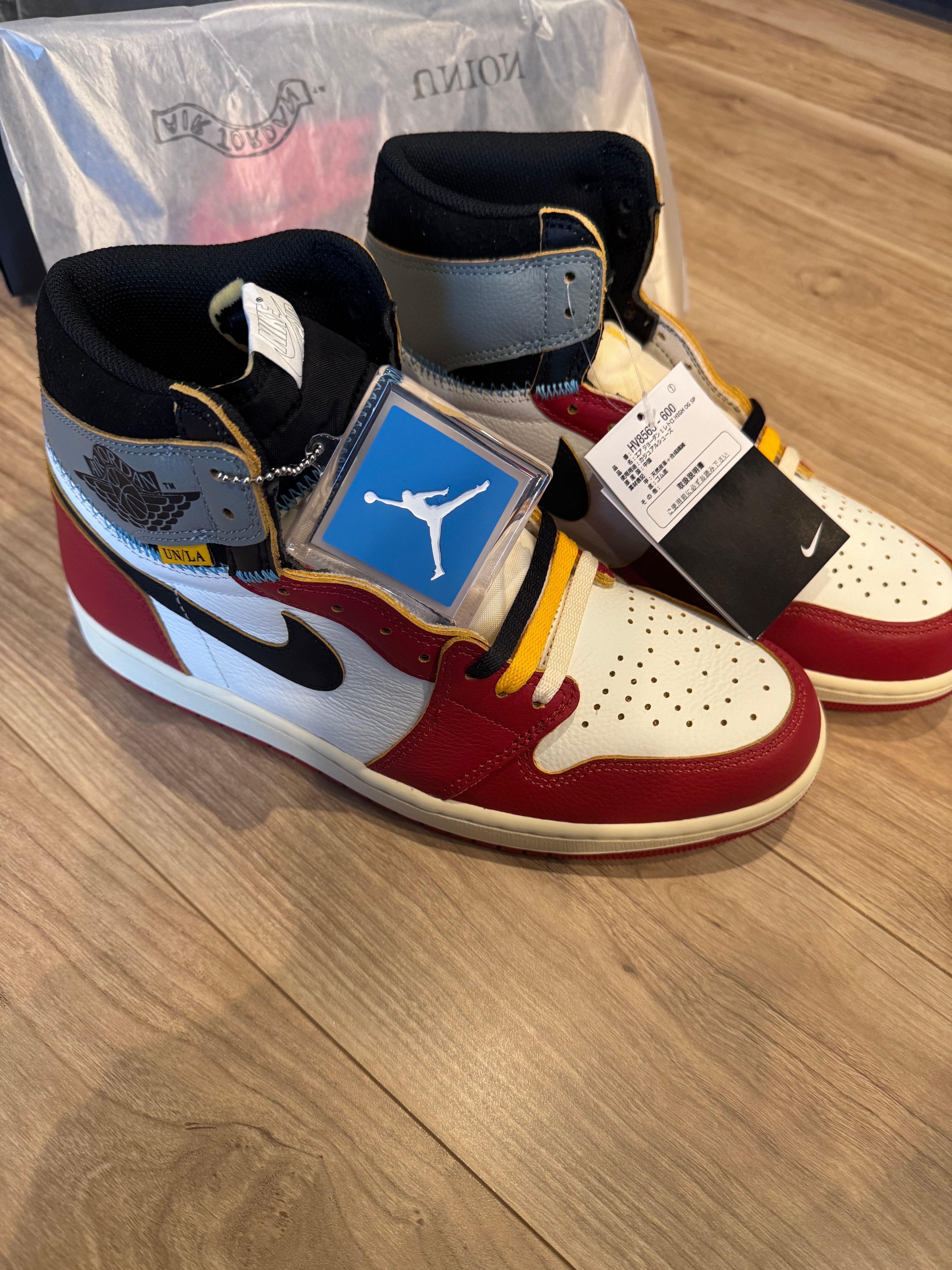 UNION × Nike Air Jordan 1 Retro High OG "Chicago/Shadow"