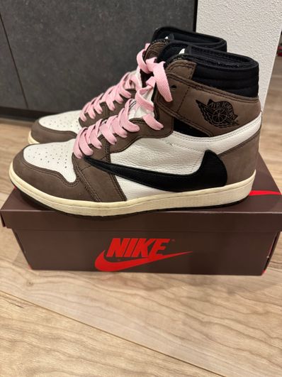 Travis Scott × Nike Air Jordan 1 Retro High OG TS SP "Sail/Dark Mocha"