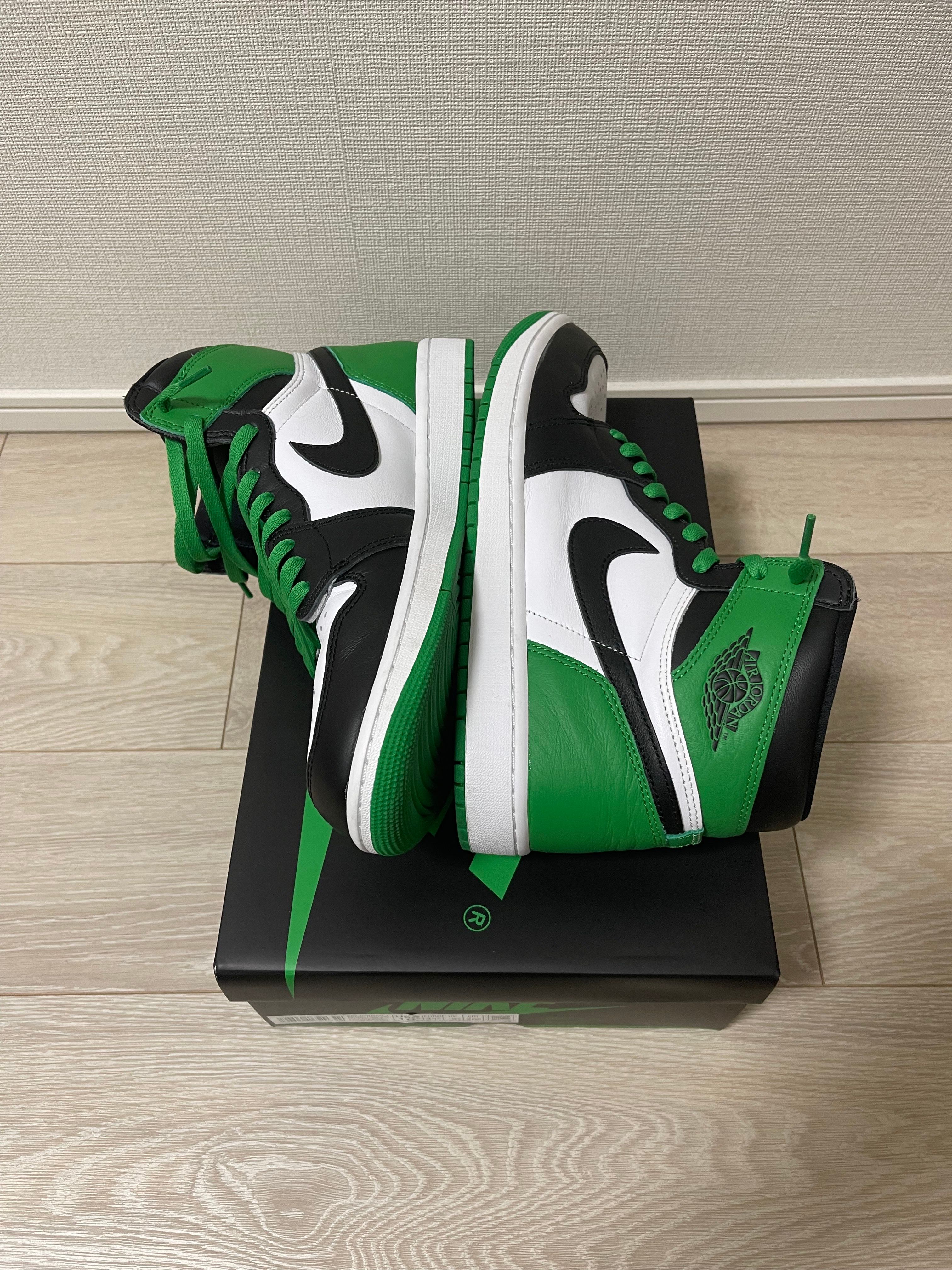 Nike Air Jordan 1 Retro High OG "Celtics/Black and Lucky Green" (2023)