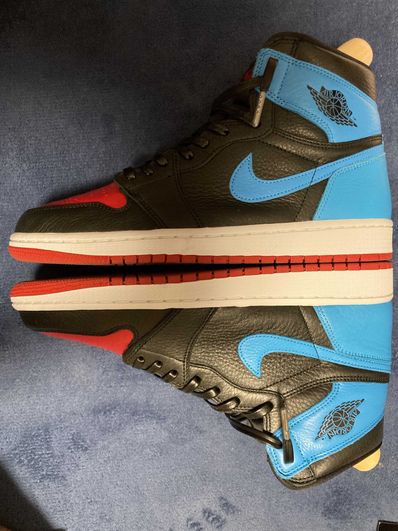 Nike Women's Air Jordan 1 High OG "UNC to Chicago"