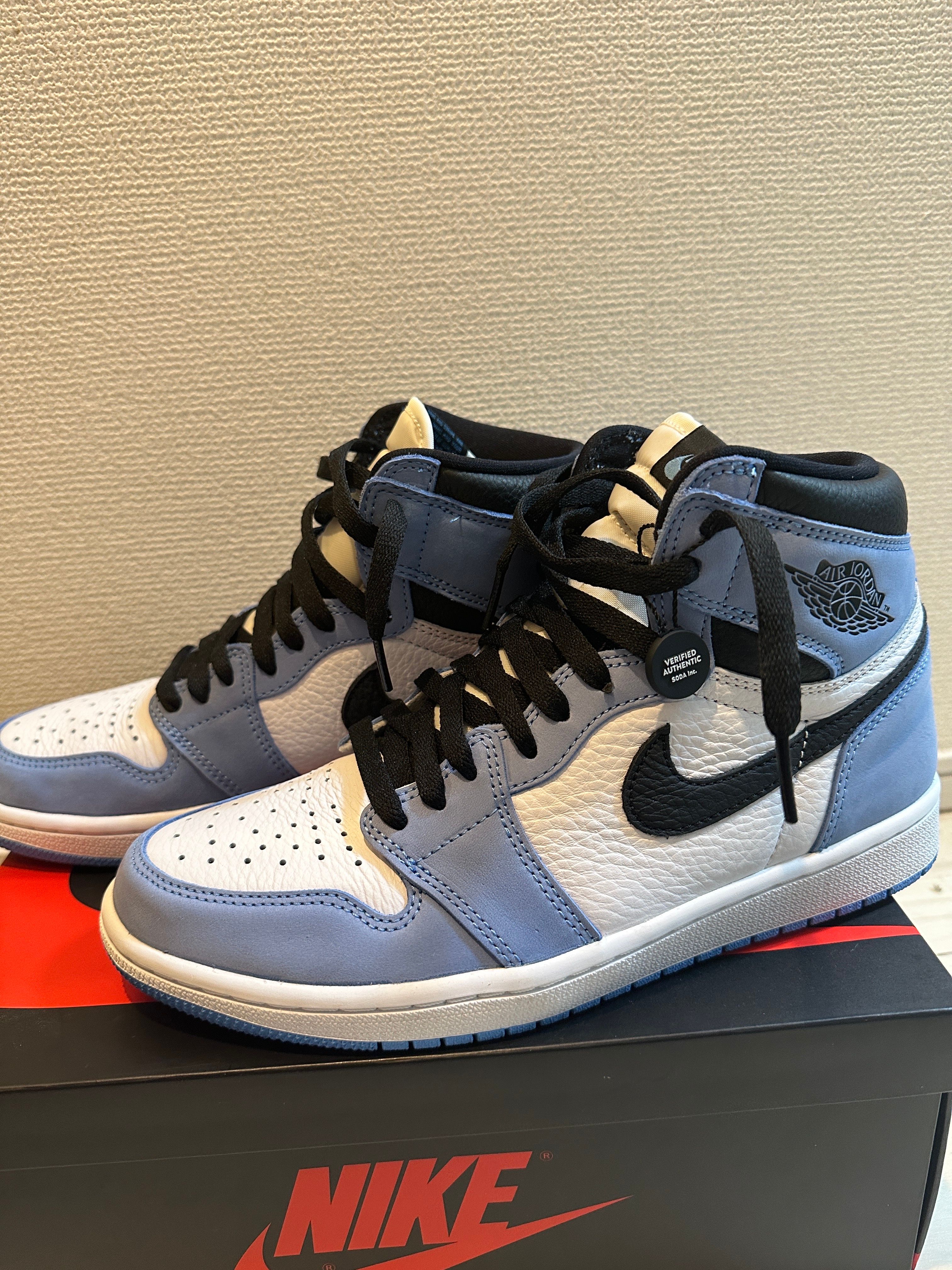 Nike Air Jordan 1 High OG "University Blue"