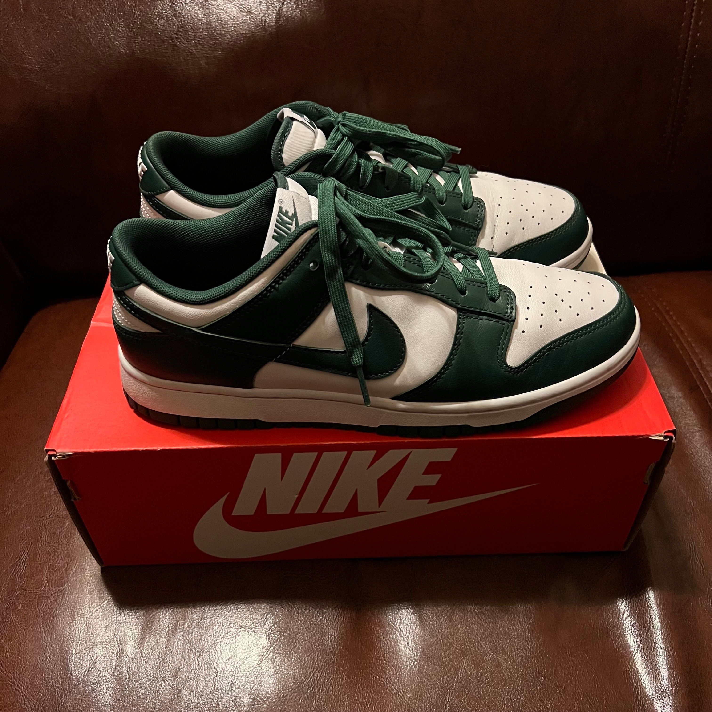 Nike Dunk Low Retro "Varsity Green/Team Green"