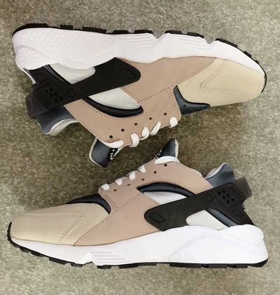 Nike Air Huarache "Escape" (2021)
