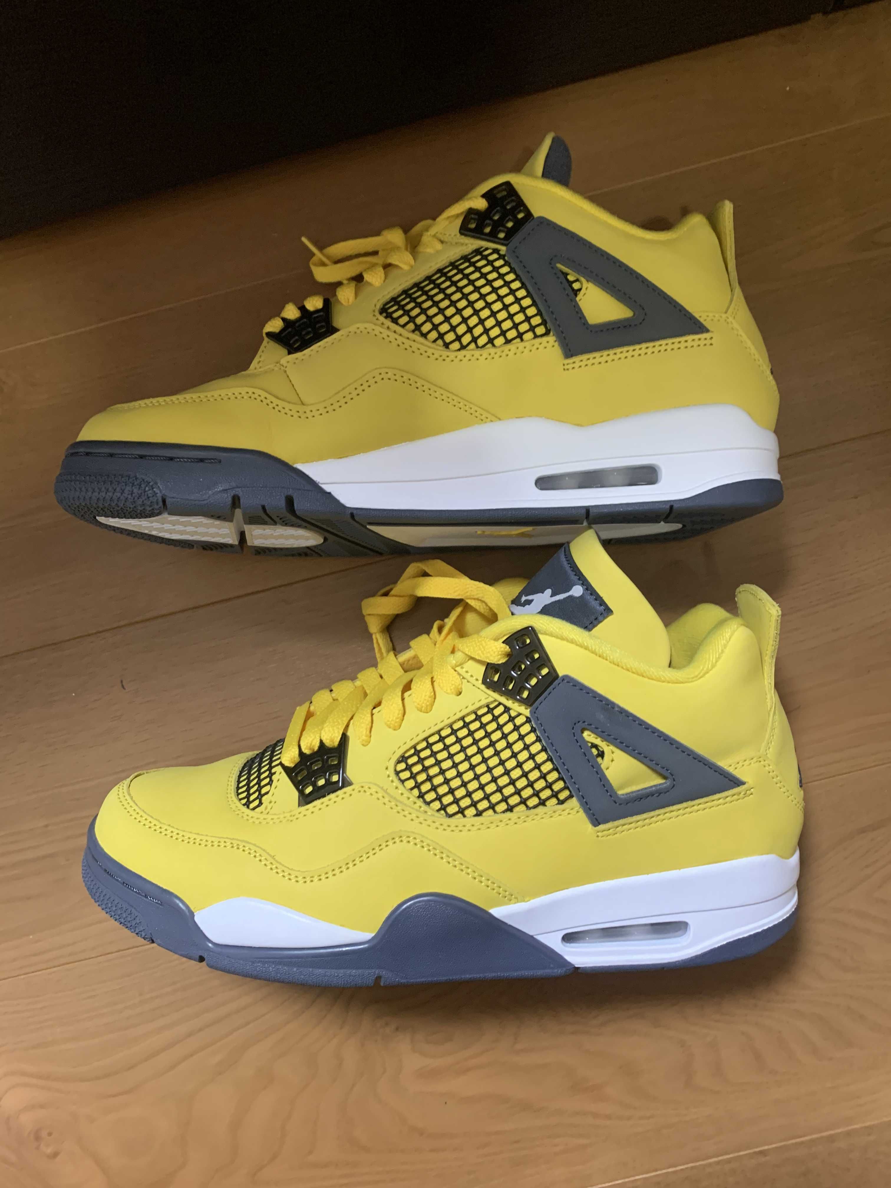 Nike Air Jordan 4 "Tour Yellow"