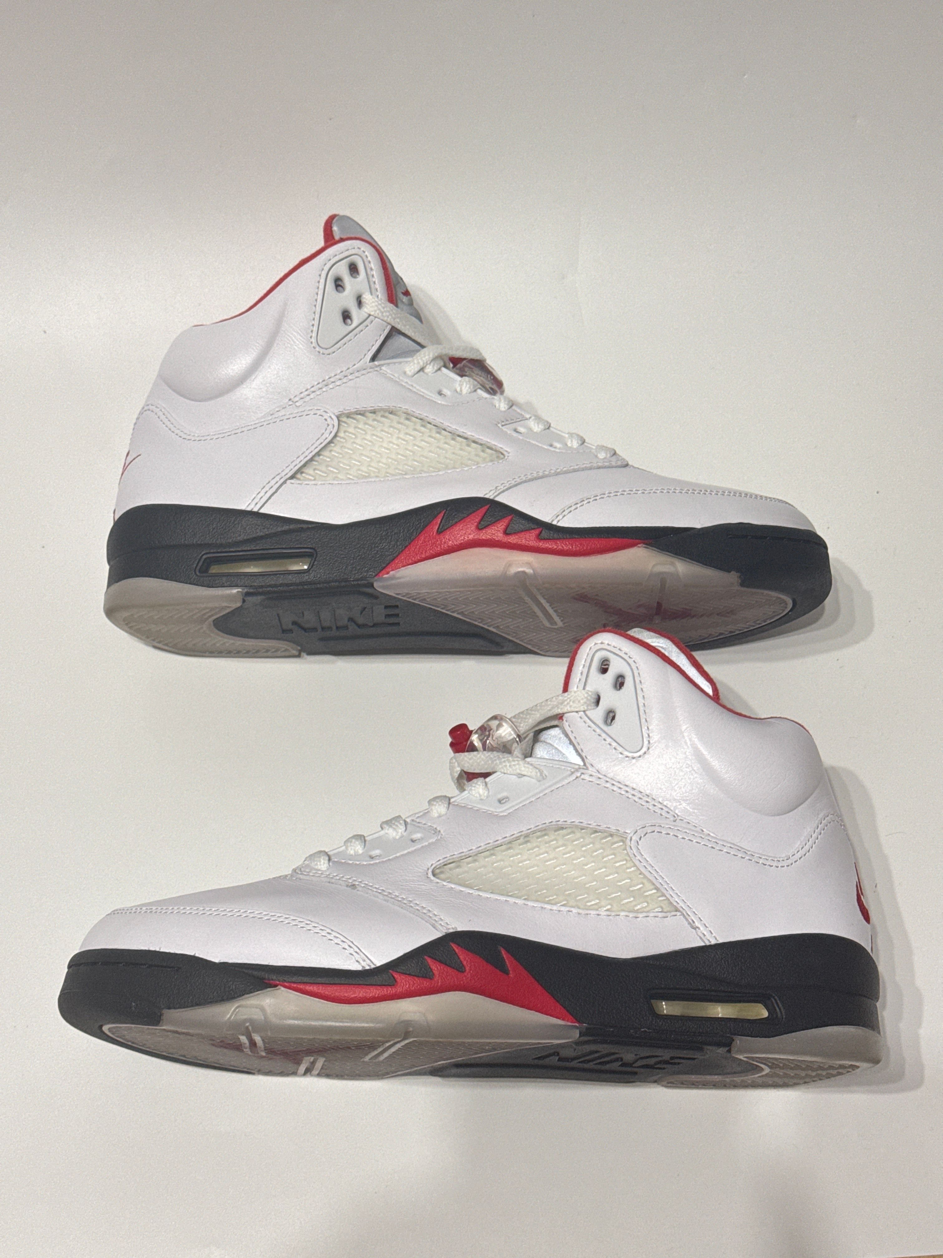 Nike Air Jordan 5 Retro "Fire Red" (2020)