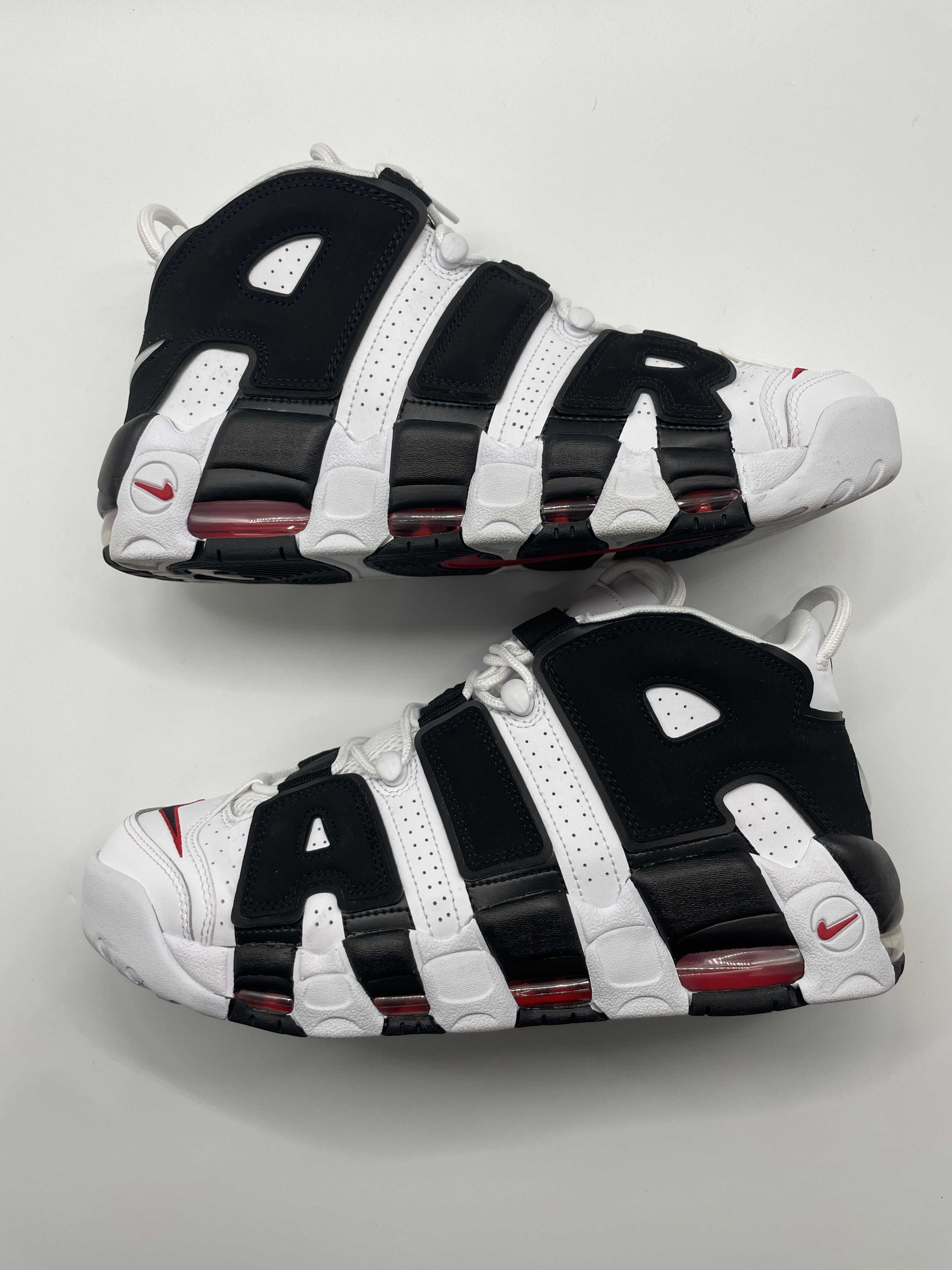 NIKE AIR MORE UPTEMPO "WHITE/BLACK/UNIVERSITY RED"(2020)