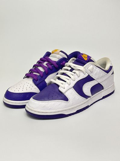 Nike Women's Dunk Low "Made You Look"