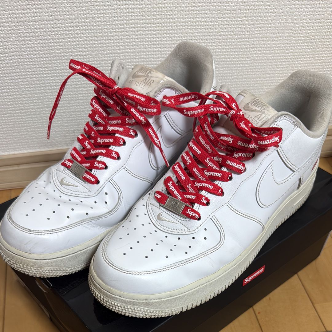 Supreme × Nike Air Force 1 Low "White"