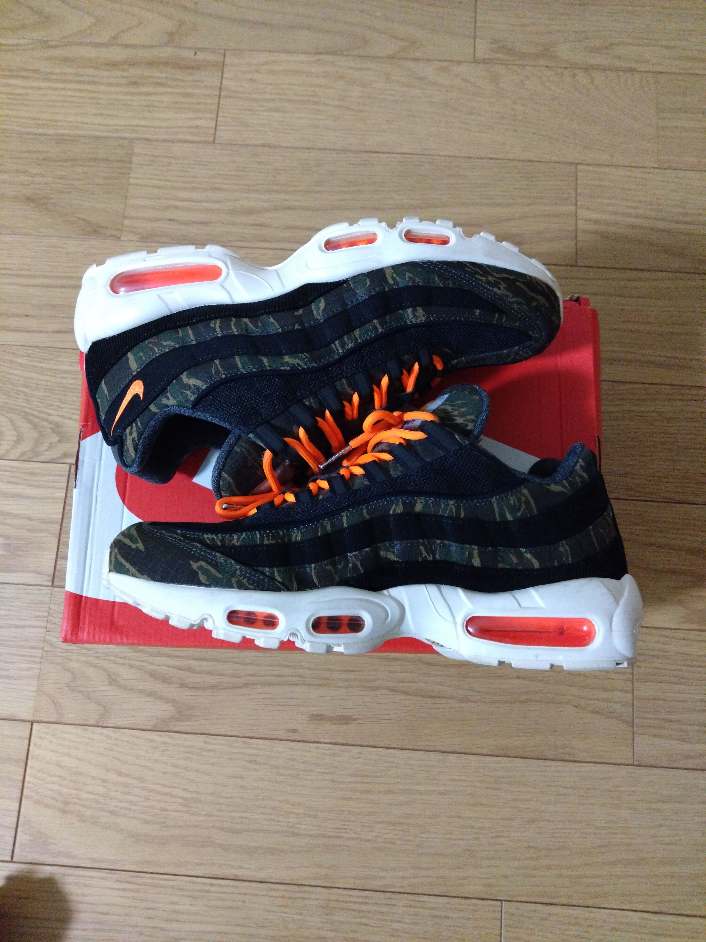 Carharte WIP × Nike Air Max 95 "Black/Sail/Total Orange"