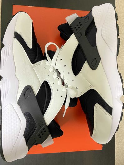 Nike Air Huarache "Black/White"