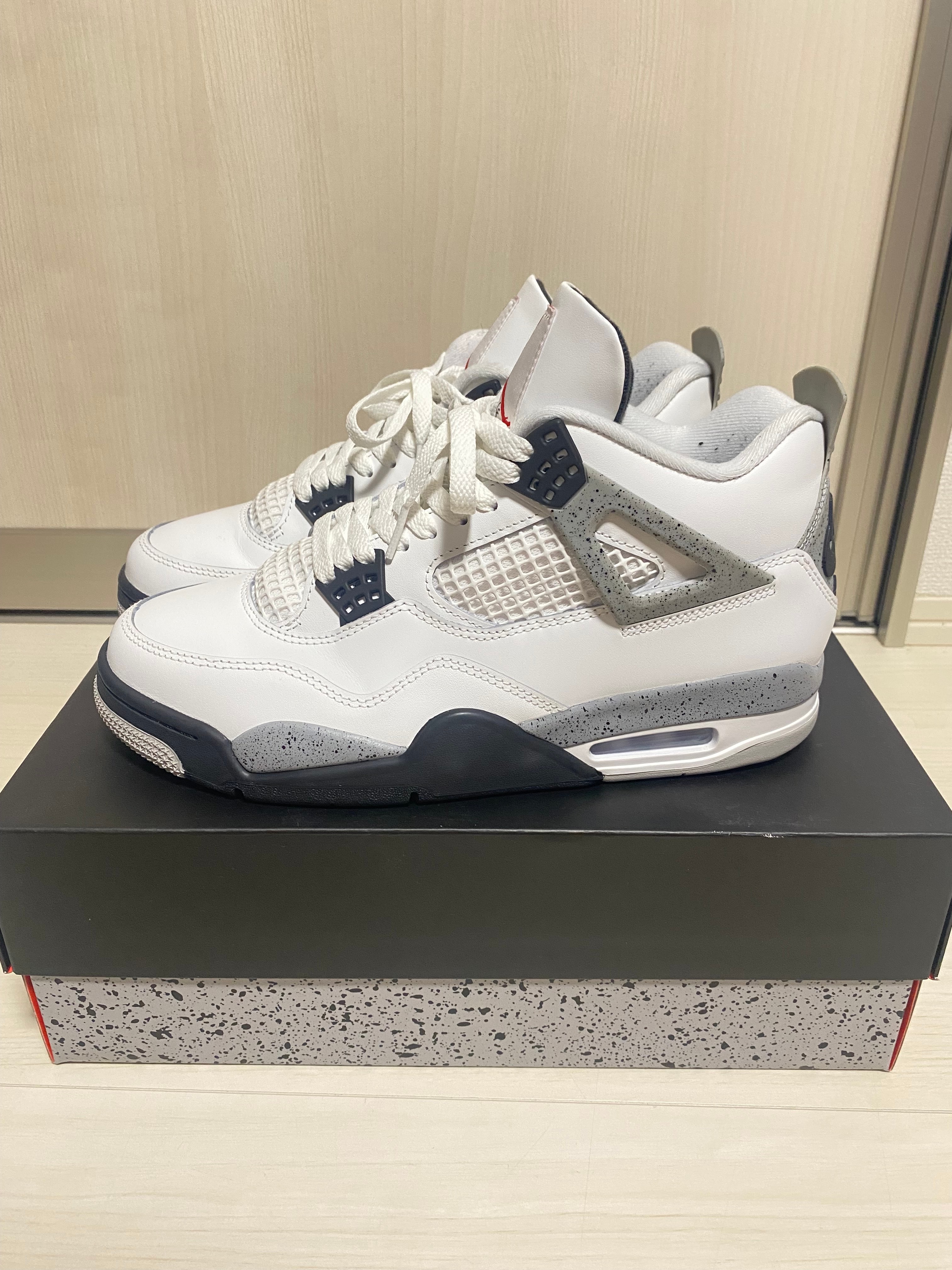 Nike Air Jordan 4 Retro "White/Cement" (2025)