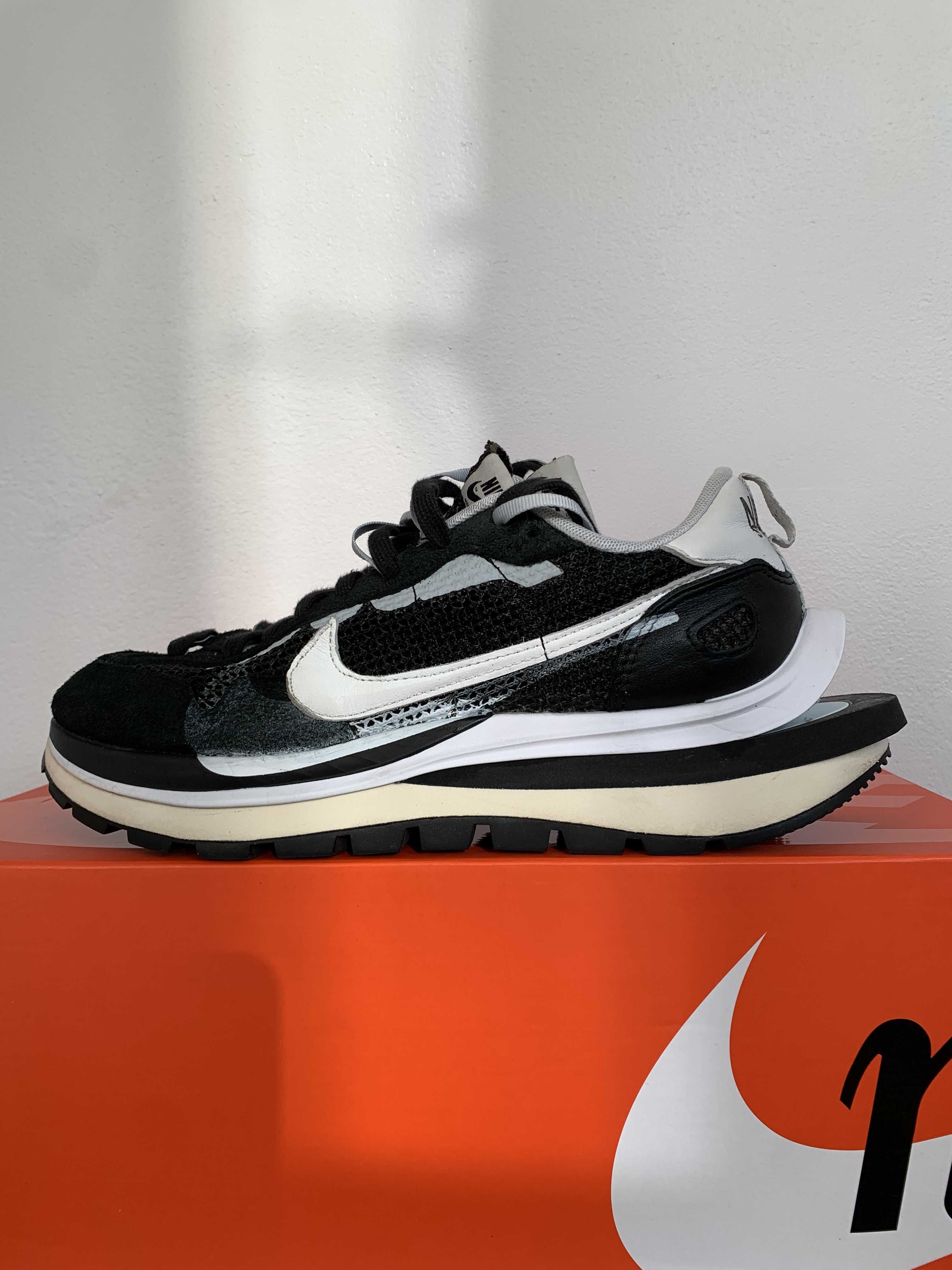 sacai × Nike Vapor Waffle "Black and White"