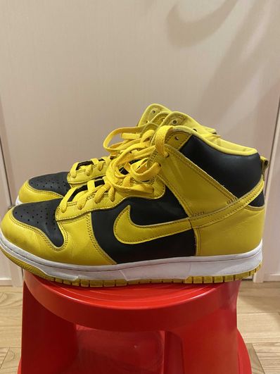 Nike Dunk High "Black/Varsity Maize"