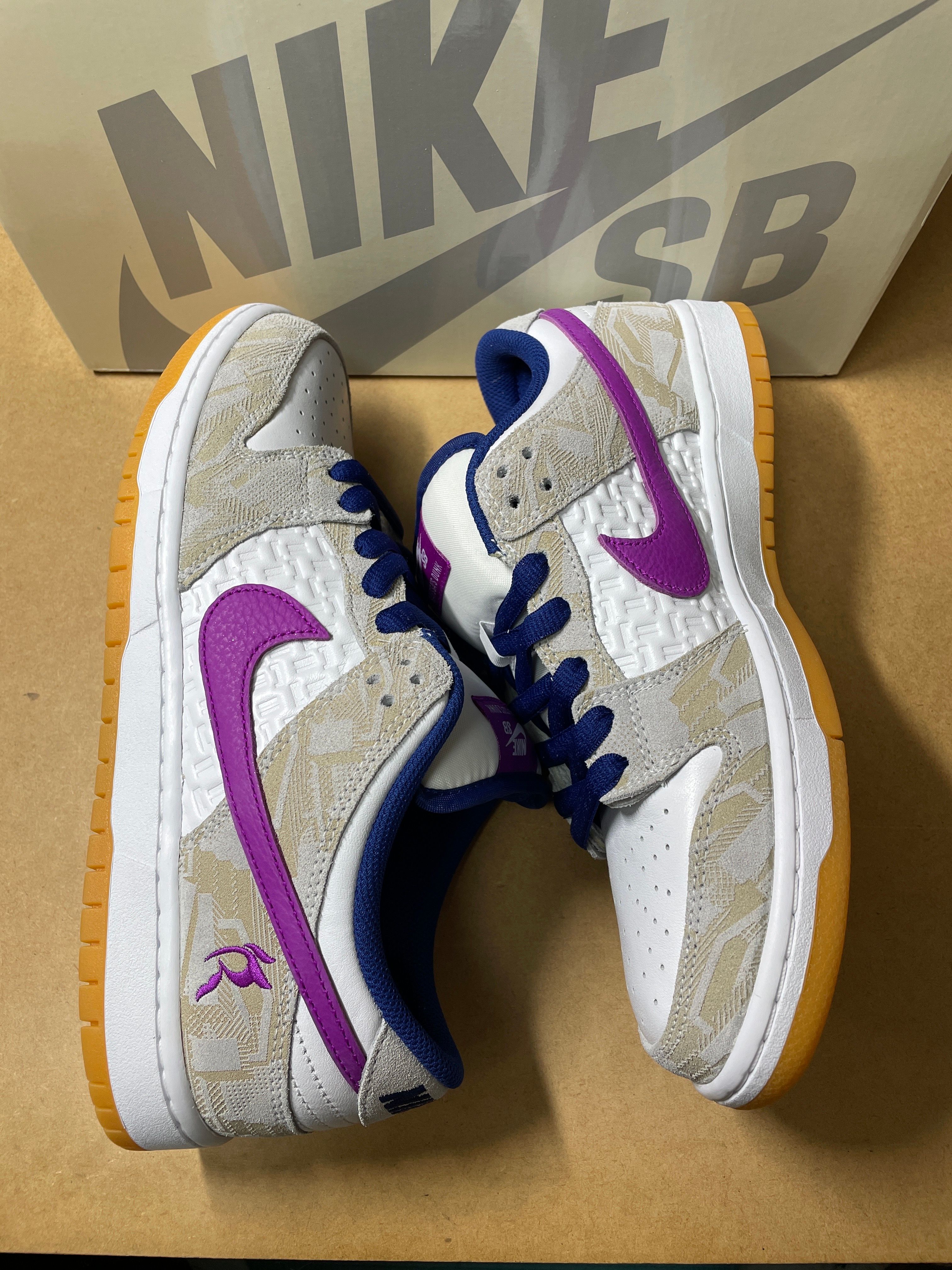 Rayssa Leal × Nike SB Dunk Low PRM "Pure Platinum and Vivid Purple"