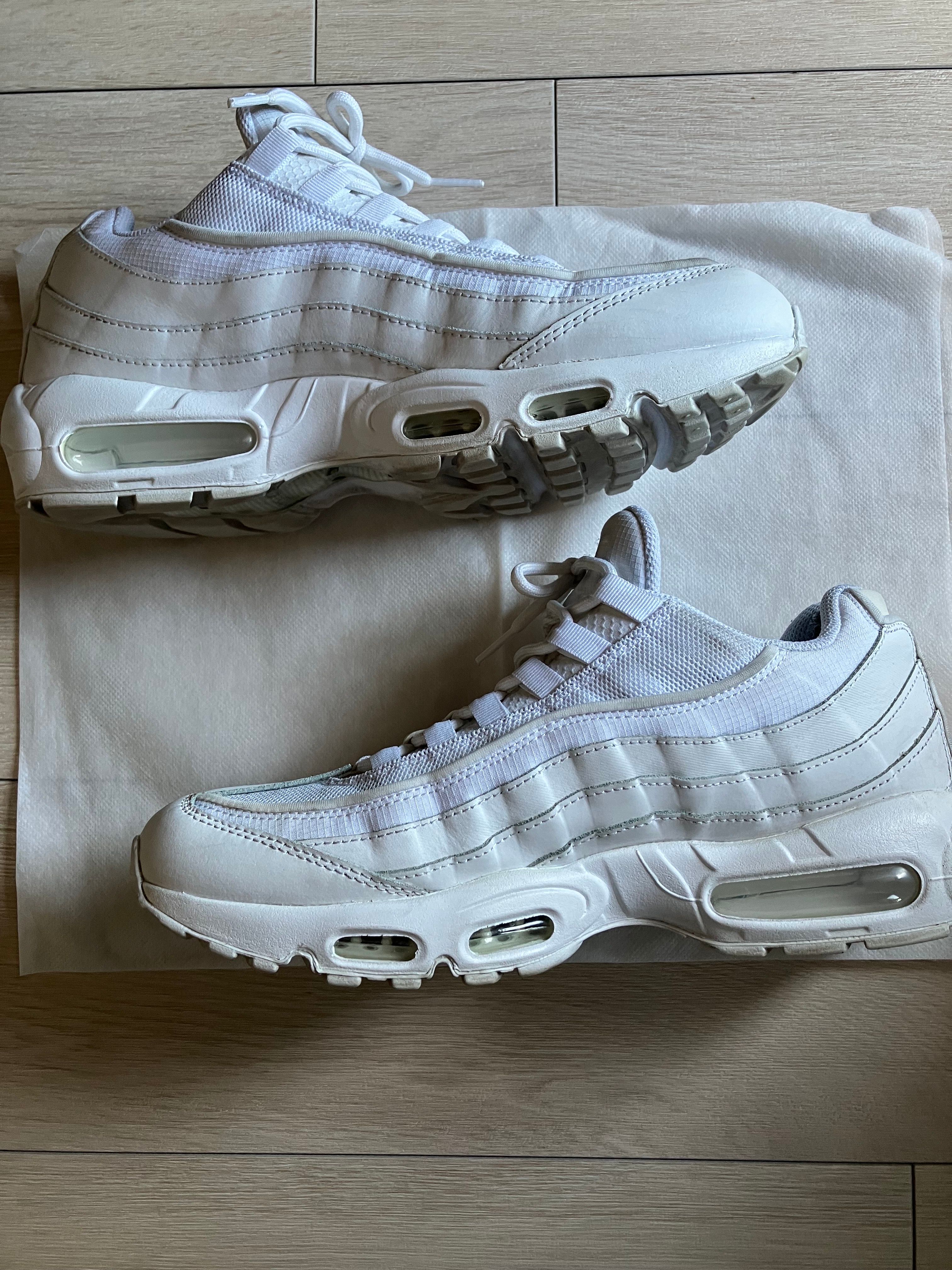 Nike Air Max 95 Essential "White/Grey Fog"
