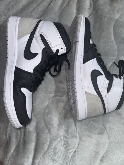 Nike Air Jordan 1 High OG "Bleached Coral"