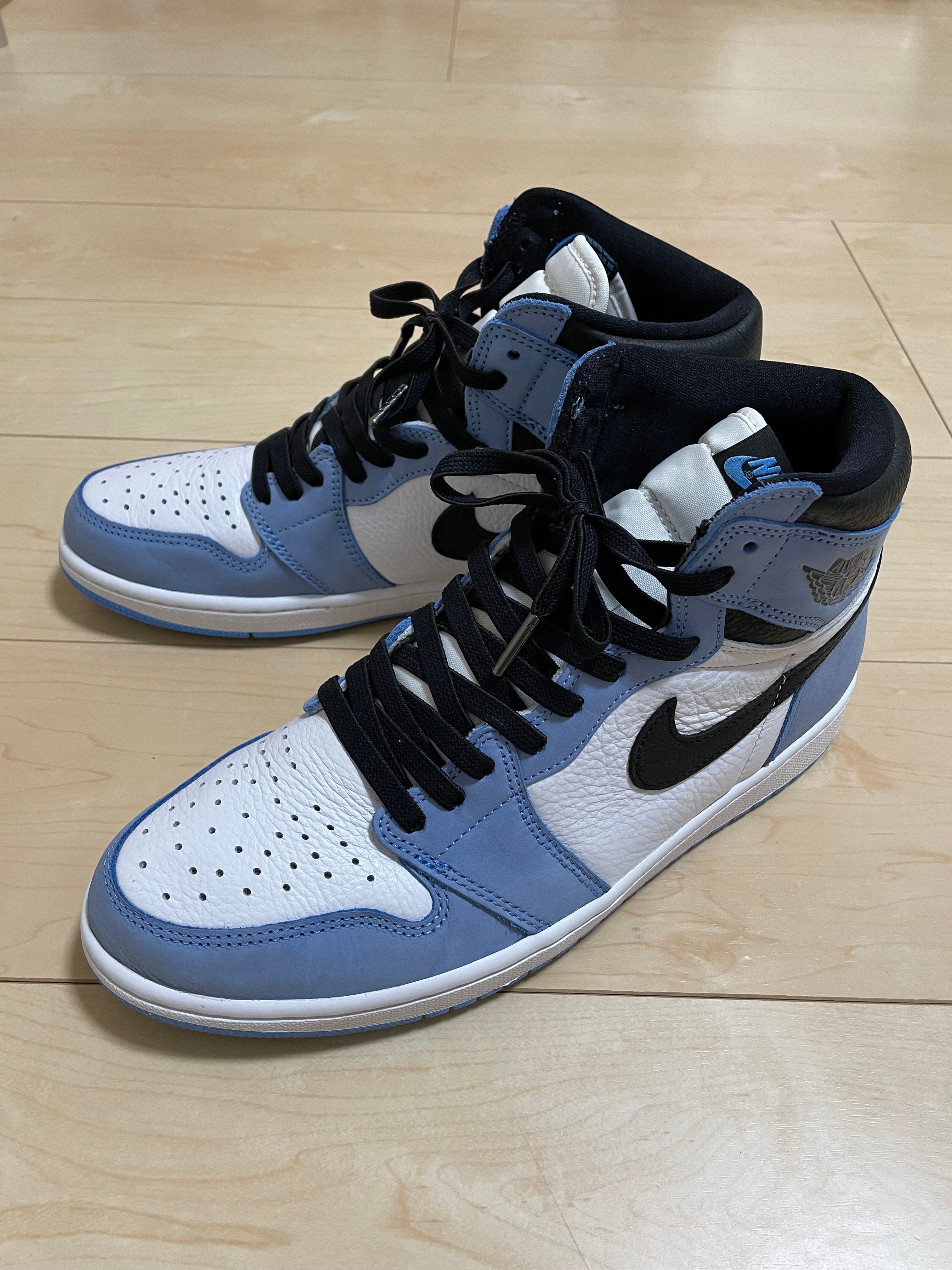 Nike Air Jordan 1 High OG "University Blue"