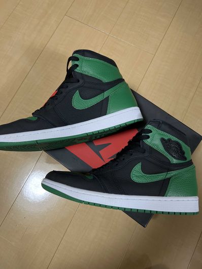 Nike Air Jordan 1 Retro High OG "Black/Pine Green" (2020)