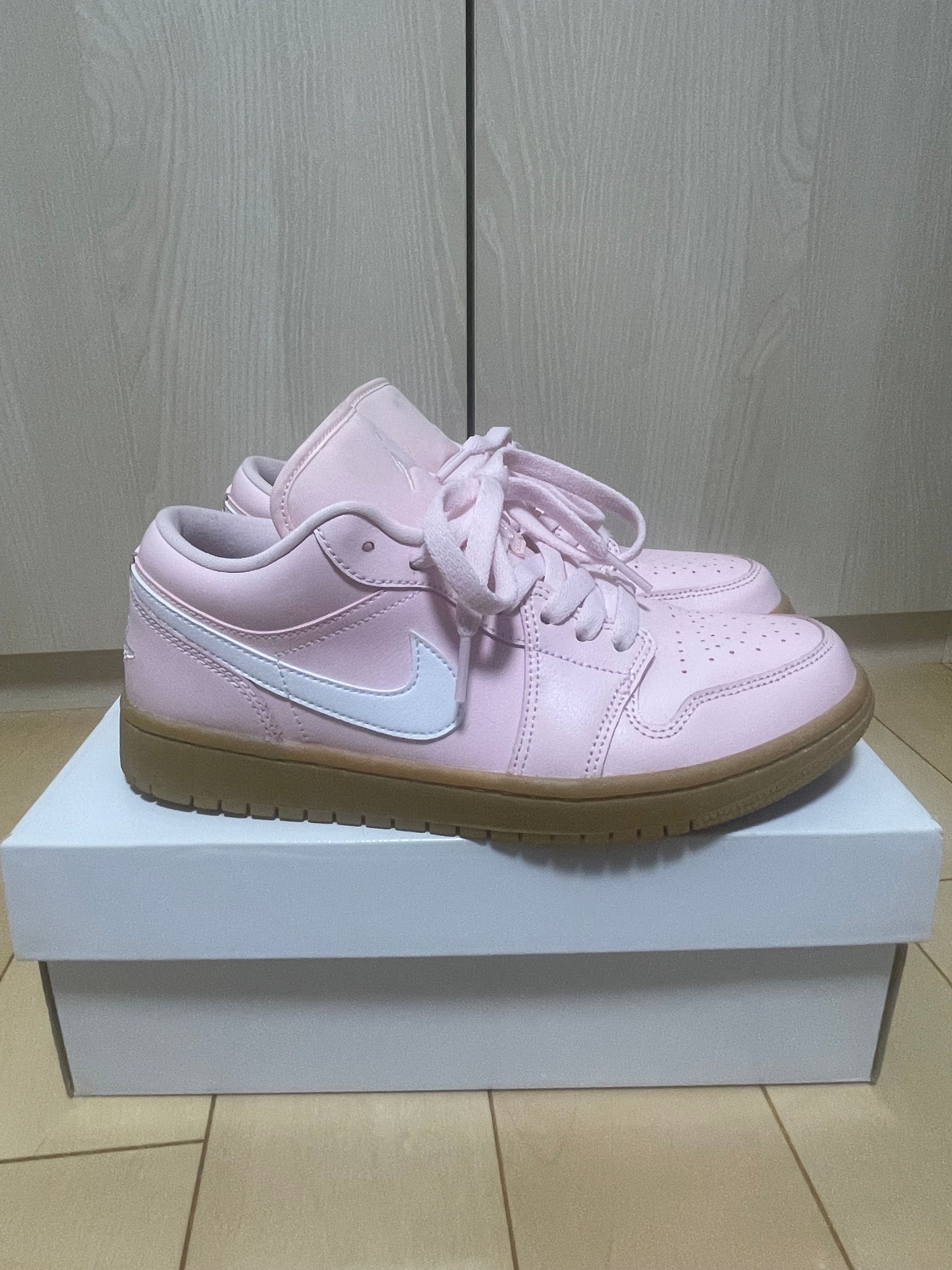 NIKE Women's AIR JORDAN 1 LOW "ARCTIC PINK/GUM LIGHT BROWN"