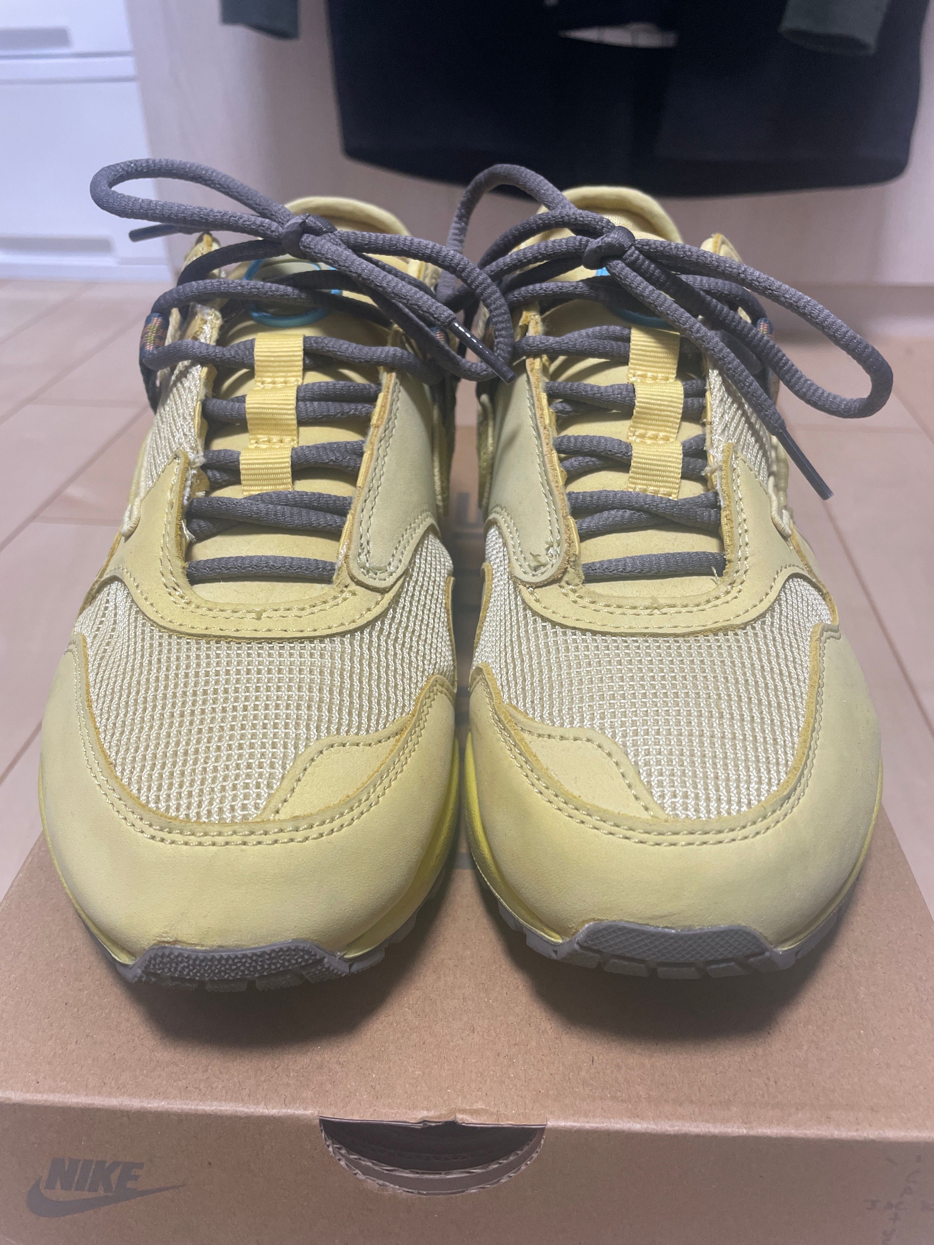 Travis Scott × Nike Air Max 1 "CACT.US Gold"