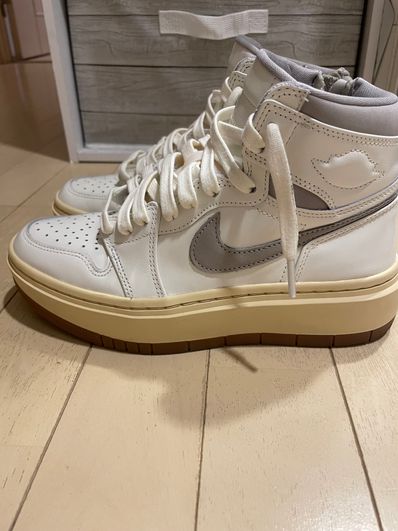 Nike Women's Air Jordan 1 High SE Elevate "College Grey"