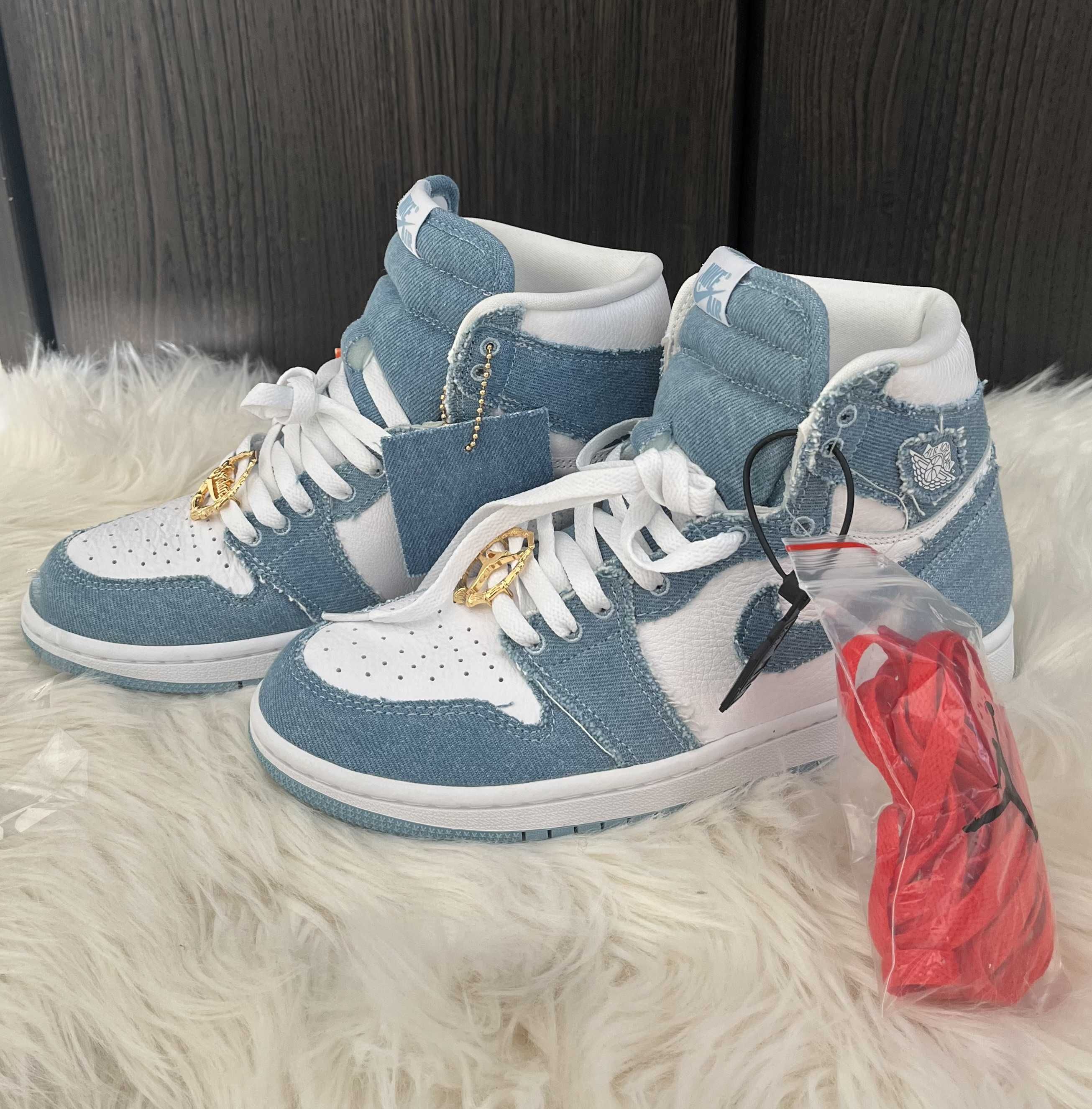 Nike Women's Air Jordan 1 High OG "Denim"