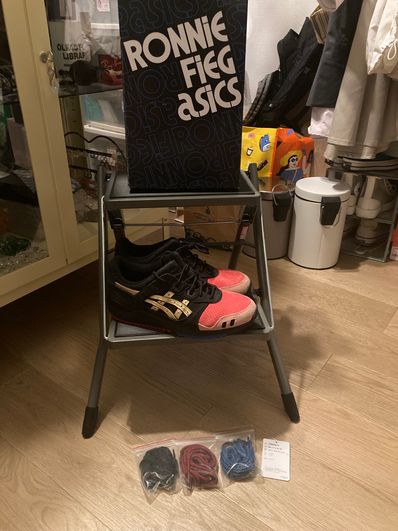 Ronnie Fieg × Asics Gel-Lyte III Tokyo Trio 252.1 "Black/Gold"