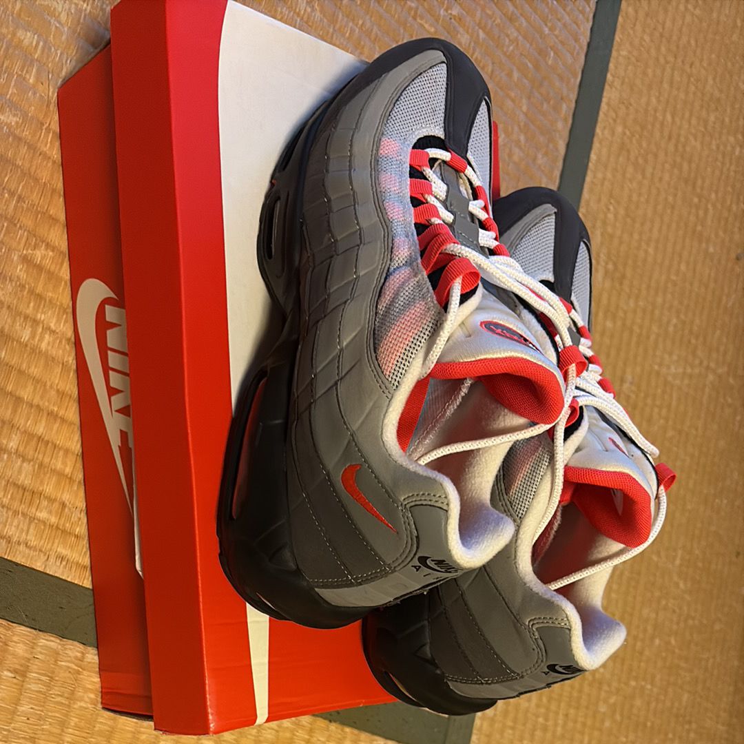 Nike Air Max 95 OG "White/Solar Red"