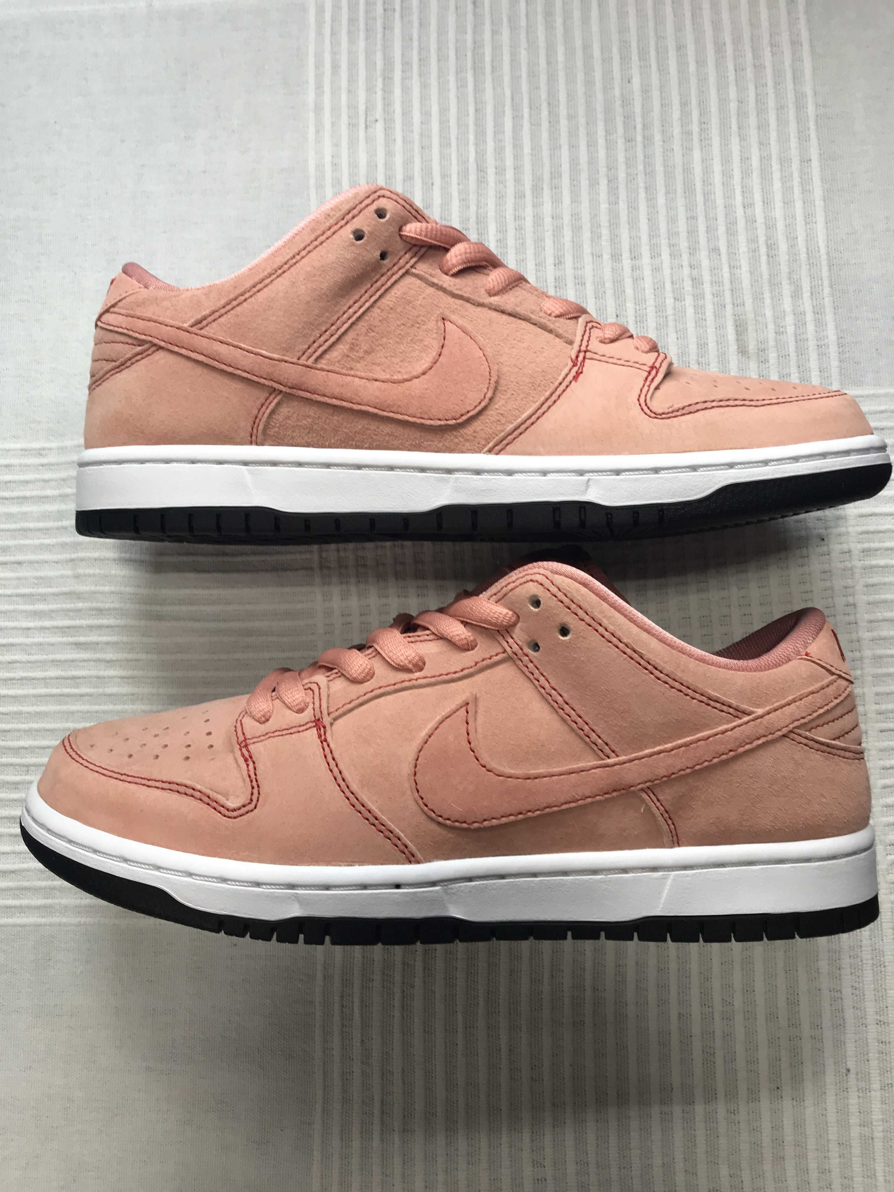 Nike SB Dunk Low "Pink Pig"