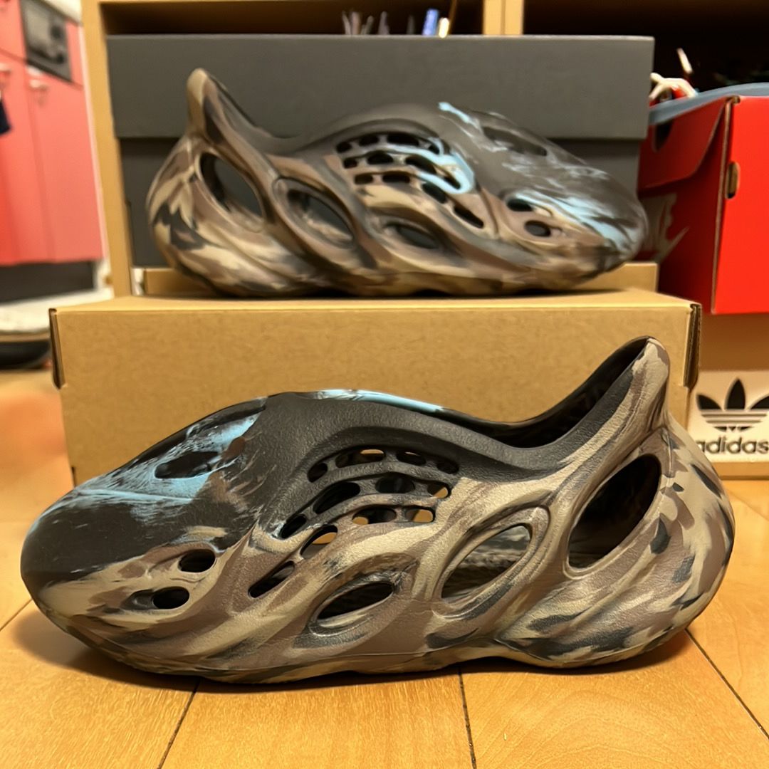 adidas YEEZY Foam Runner "MX Cinder"