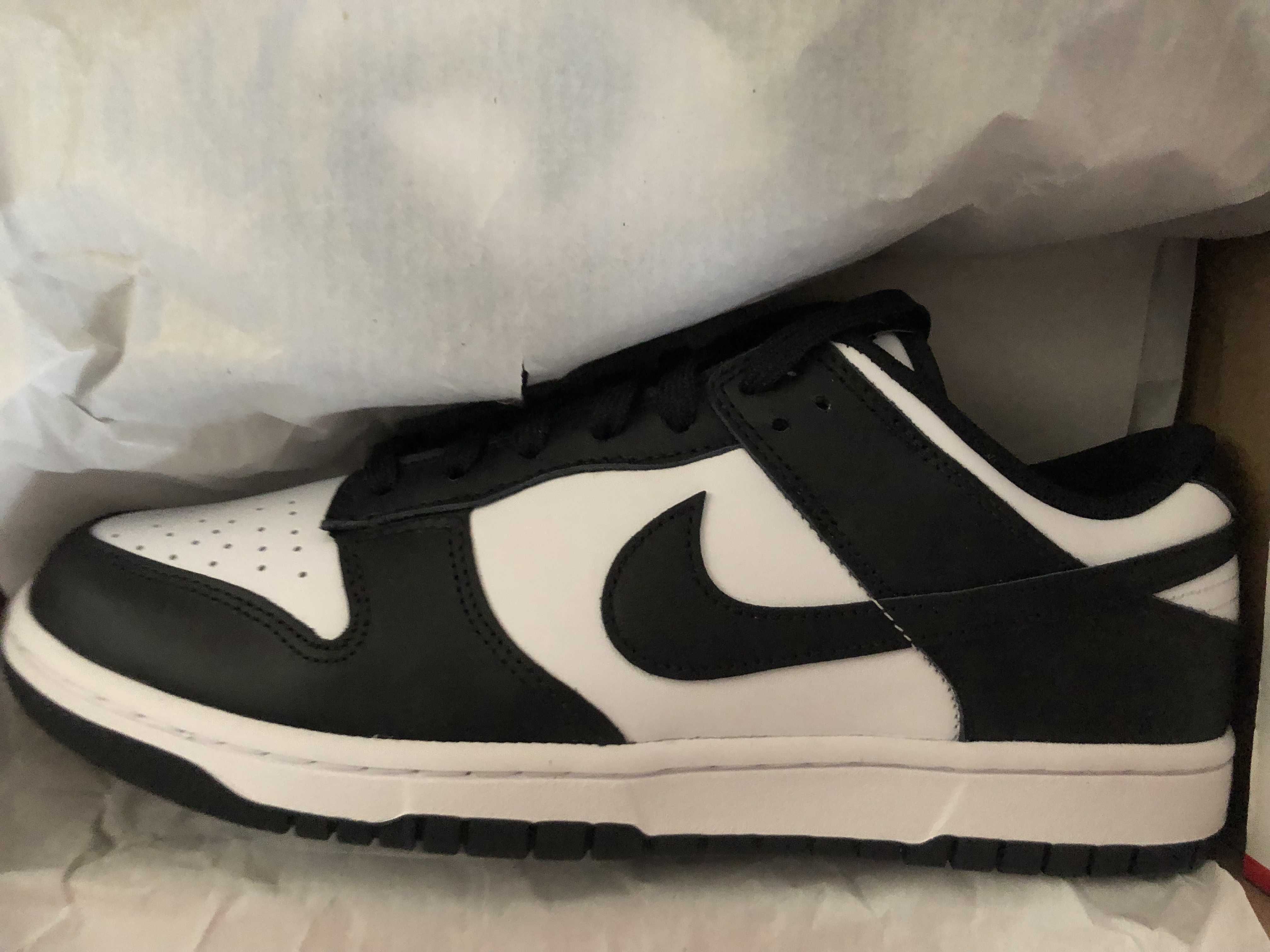 Nike Women's Dunk Low "White/Black"