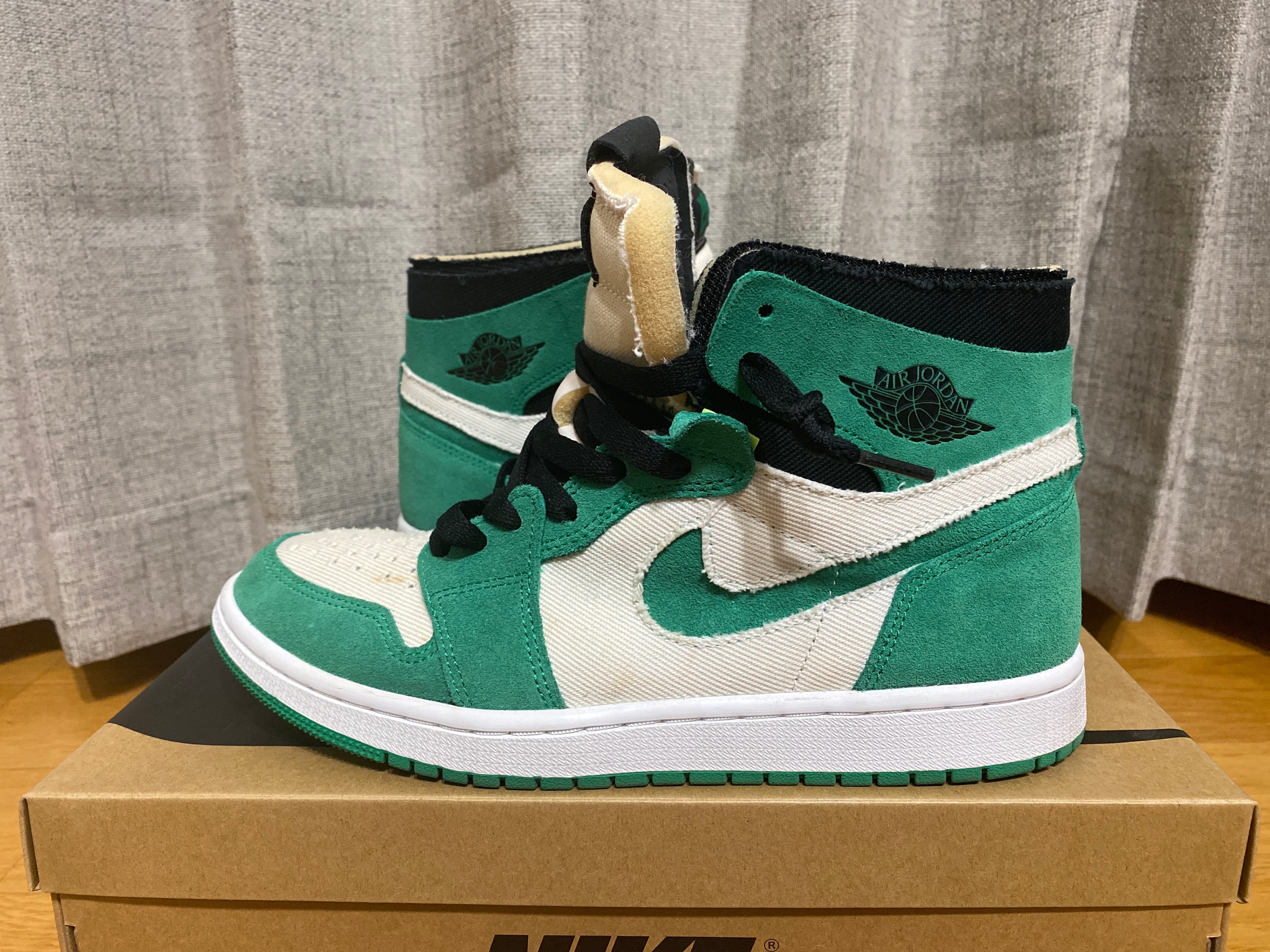 Nike Air Jordan 1 High Zoom Air Comfort "Lucky Bull"