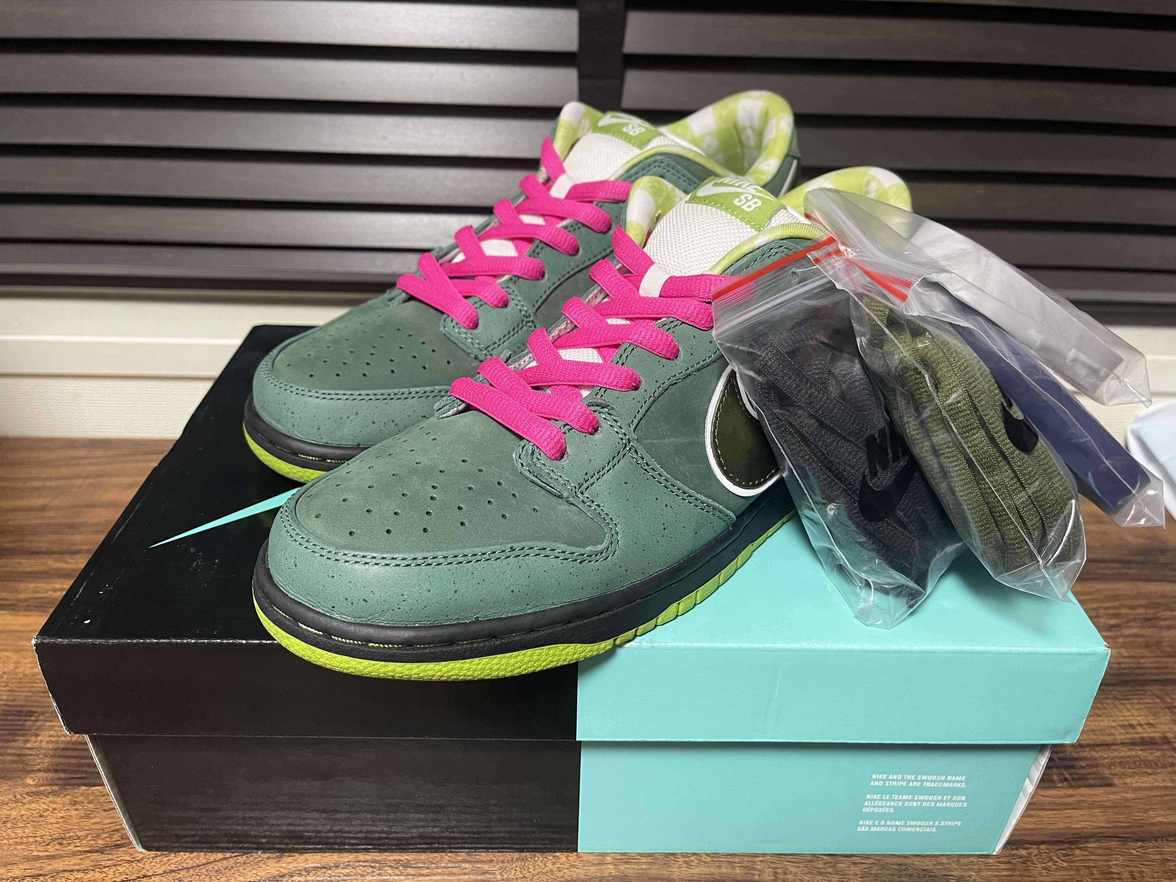 Concepts × Nike SB Dunk Low "Green Lobster"