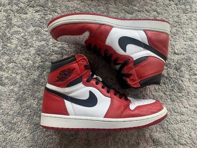 Nike Air Jordan 1 Retro High "Chicago" (2015)