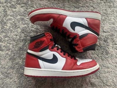 Nike Air Jordan 1 Retro High "Chicago" (2015)