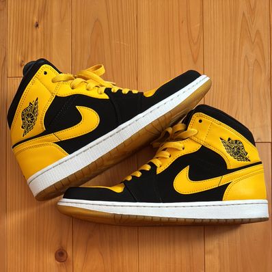 Nike Air Jordan 1 Retro Mid "New Love" (2017)