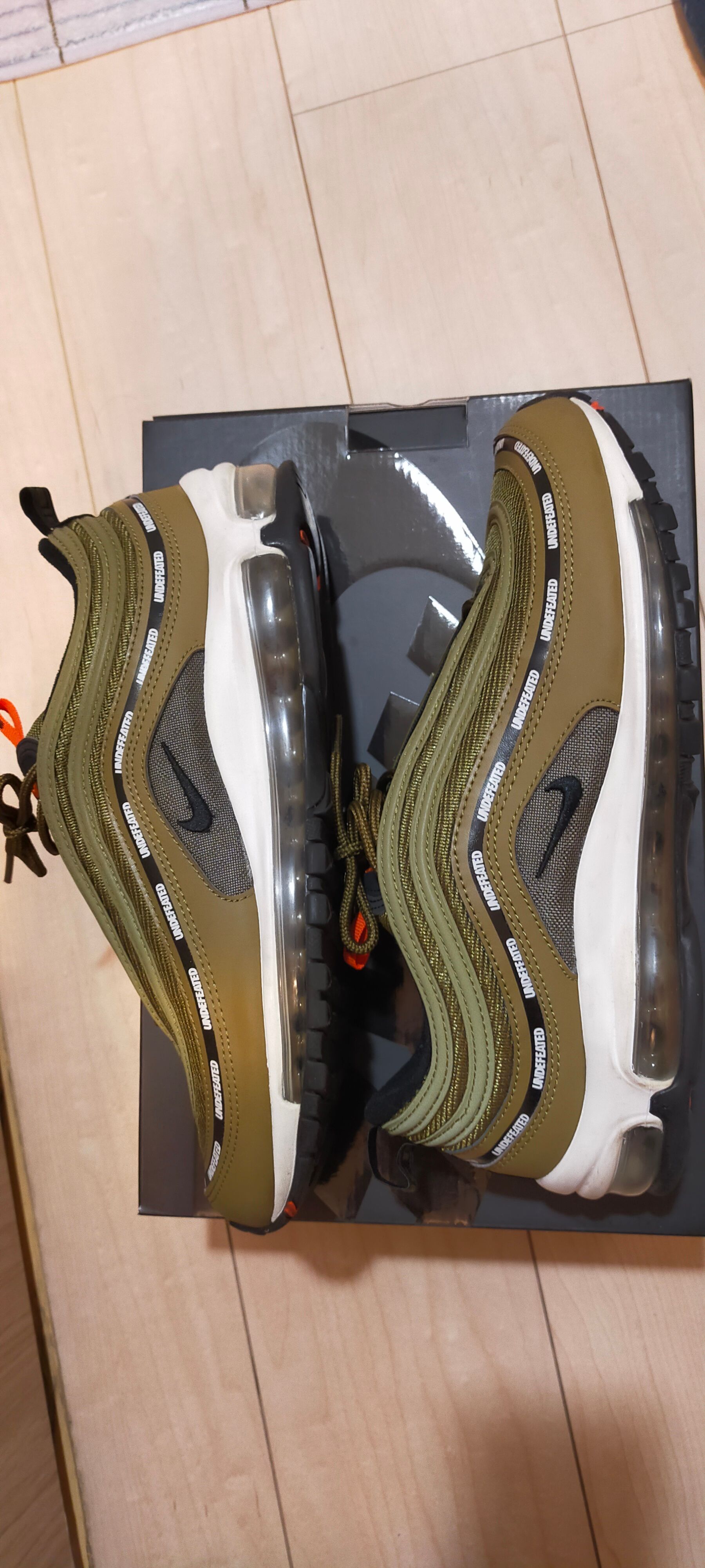 UNDEFEATED × Nike Air Max 97 "Olive"
