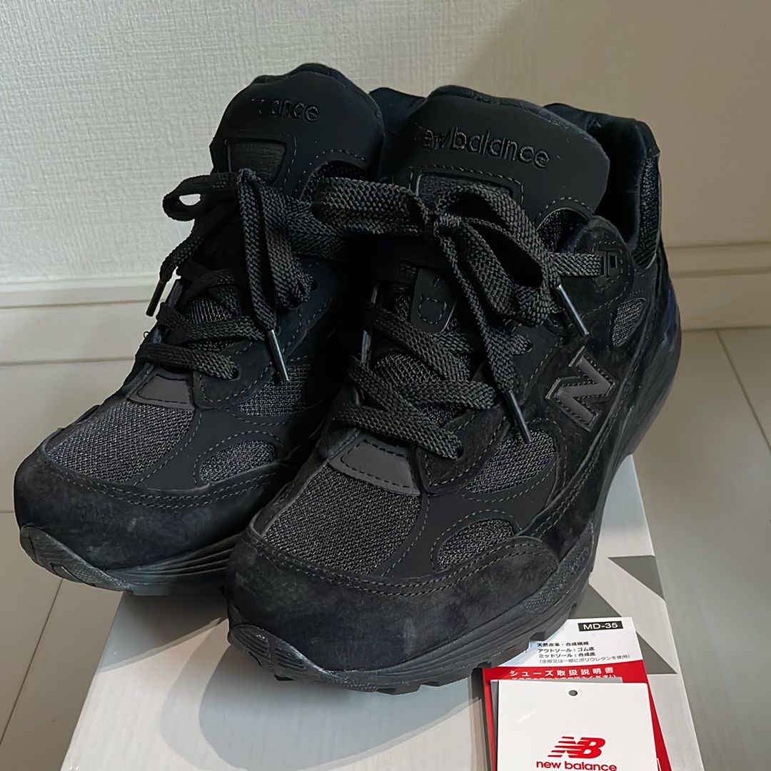 New Balance 992 "Triple Black" (2025)