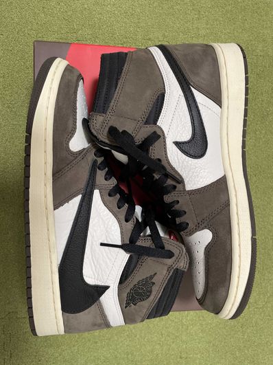 Travis Scott × Nike Air Jordan 1 Retro High OG TS SP "Sail/Dark Mocha"