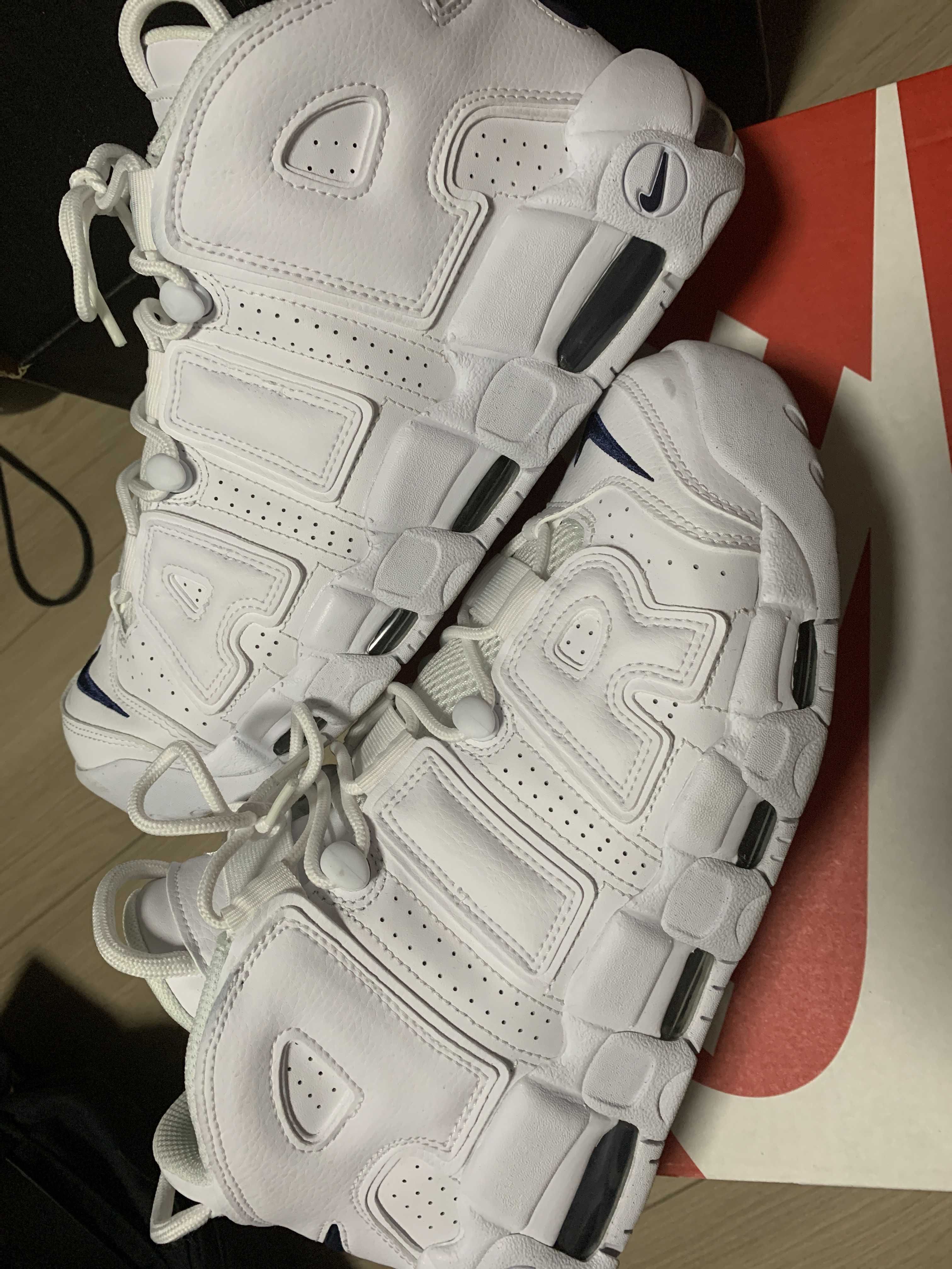 Nike Air More Uptempo "White/Midnight Navy"