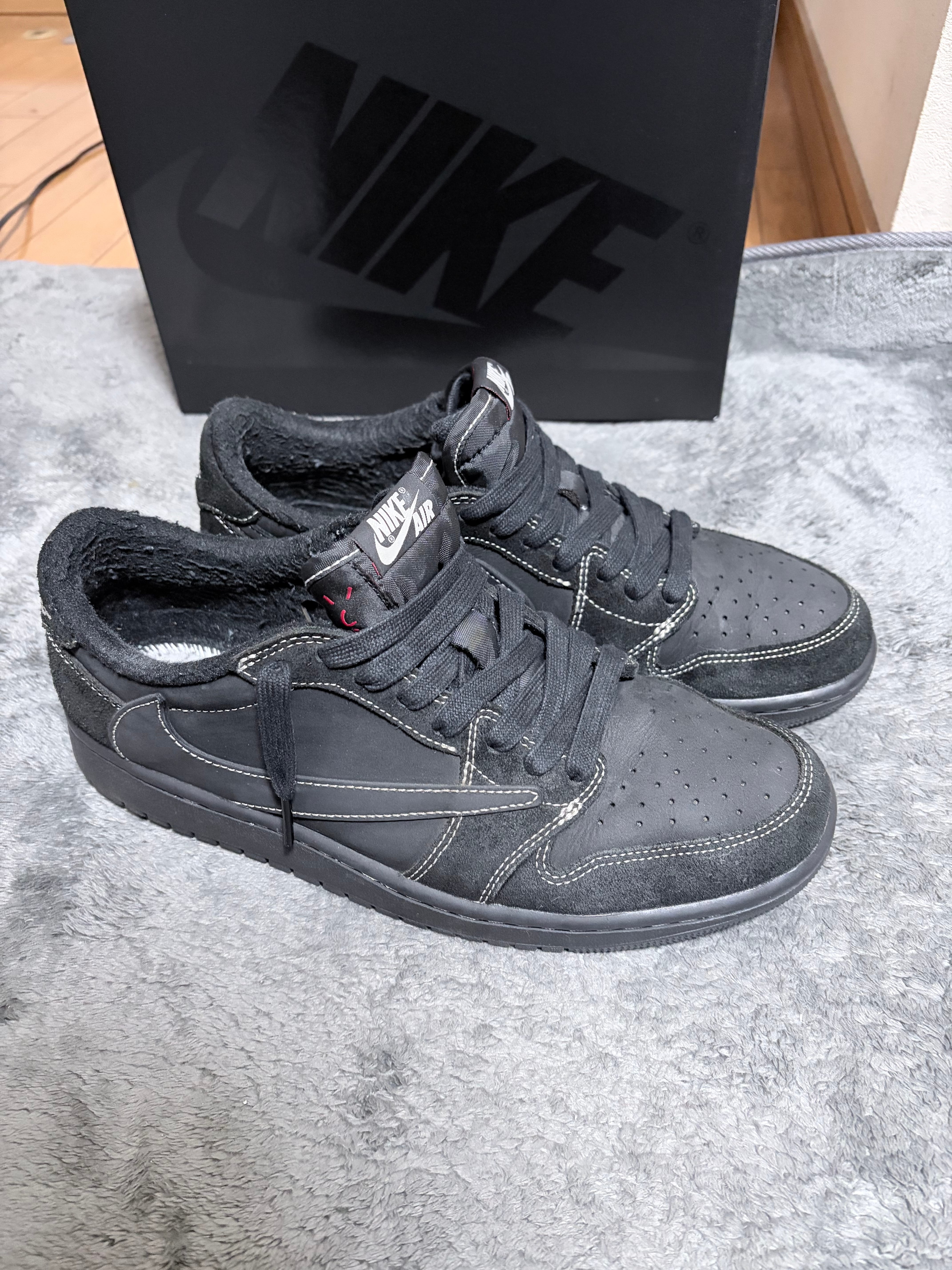 Travis Scott × Nike Air Jordan 1 Low OG SP "Black Phantom"