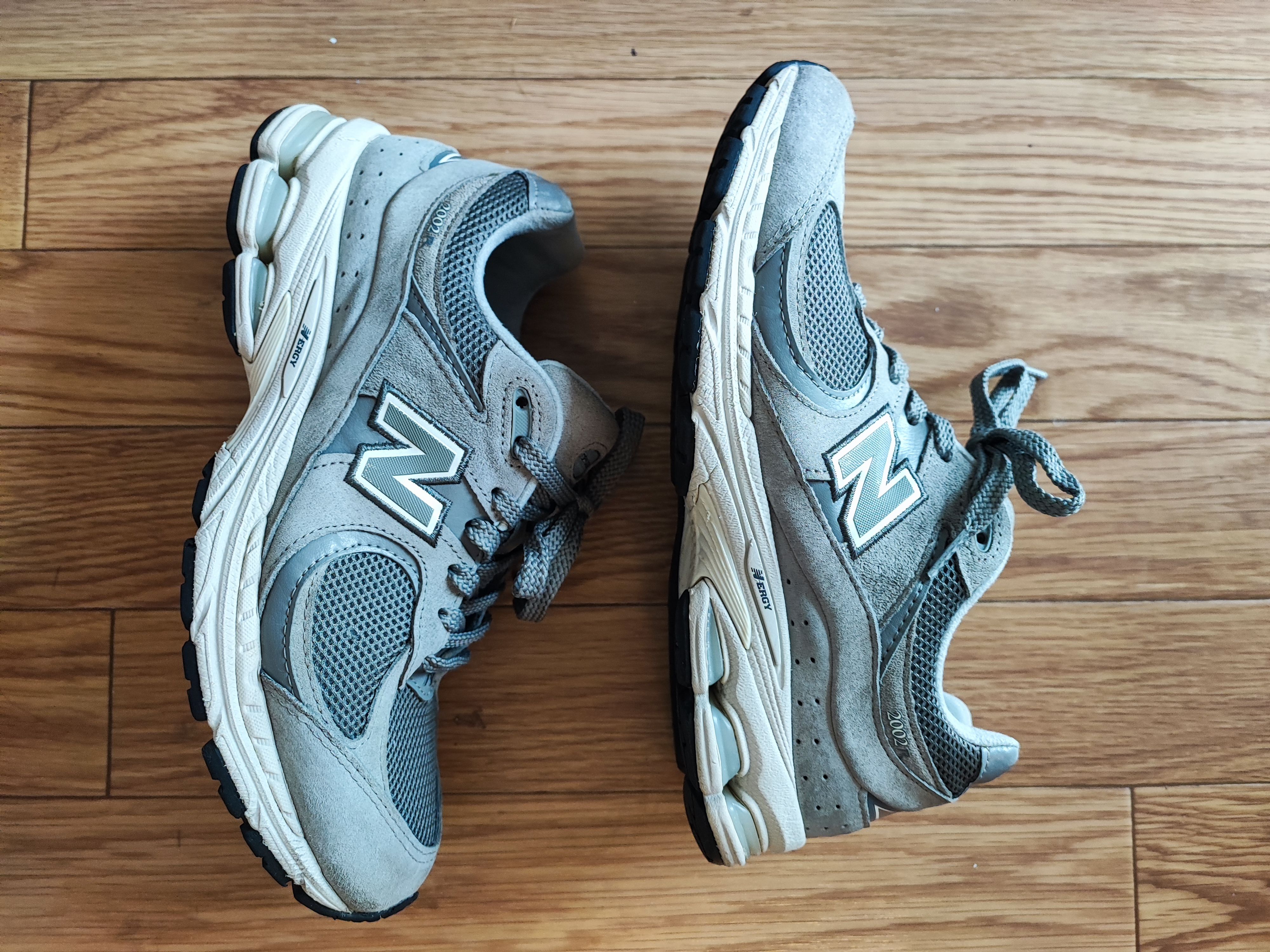 New Balance 2002R "Marblehead/Light Aluminum"